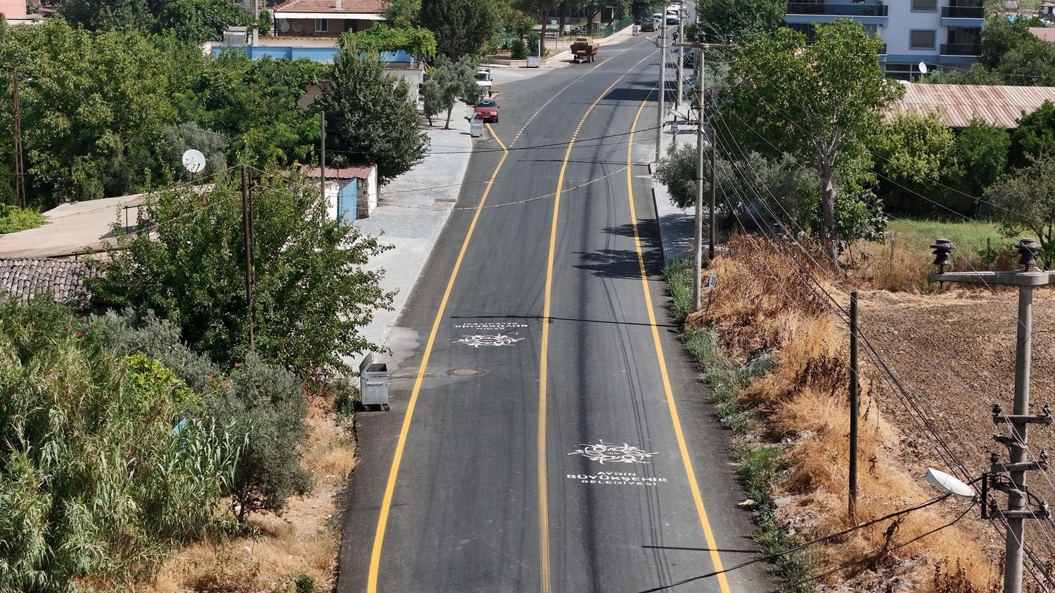 Aydın'a Hizmet Yağıyor Efeler Cumhuriyet Caddesi Yenilendi 3