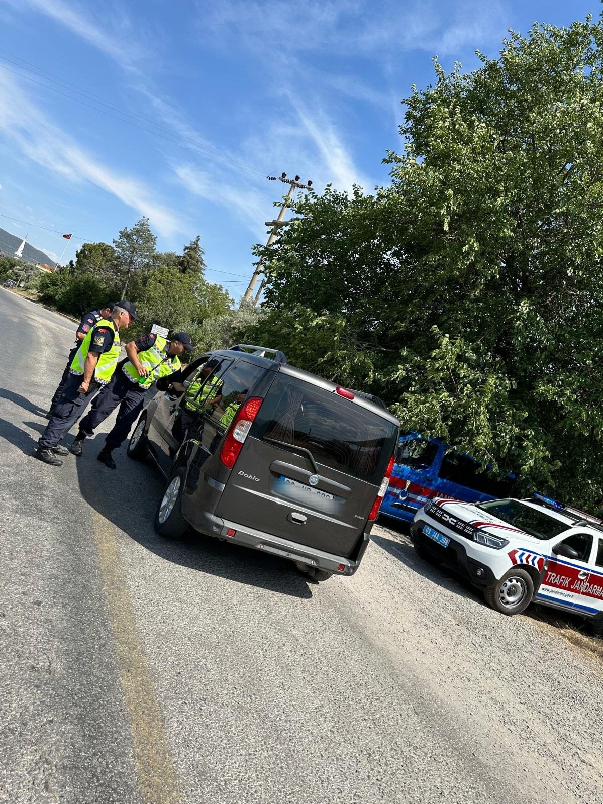 Aydın'da 142 Araç Trafikten Men Edildi 5