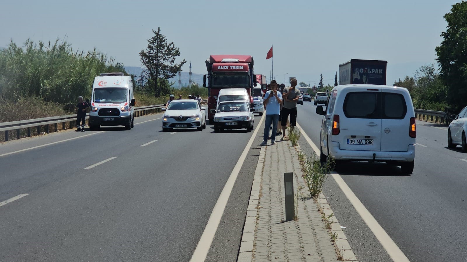 Aydın'da Seyir Halindeki Otomobil Alev Topuna Döndü 5