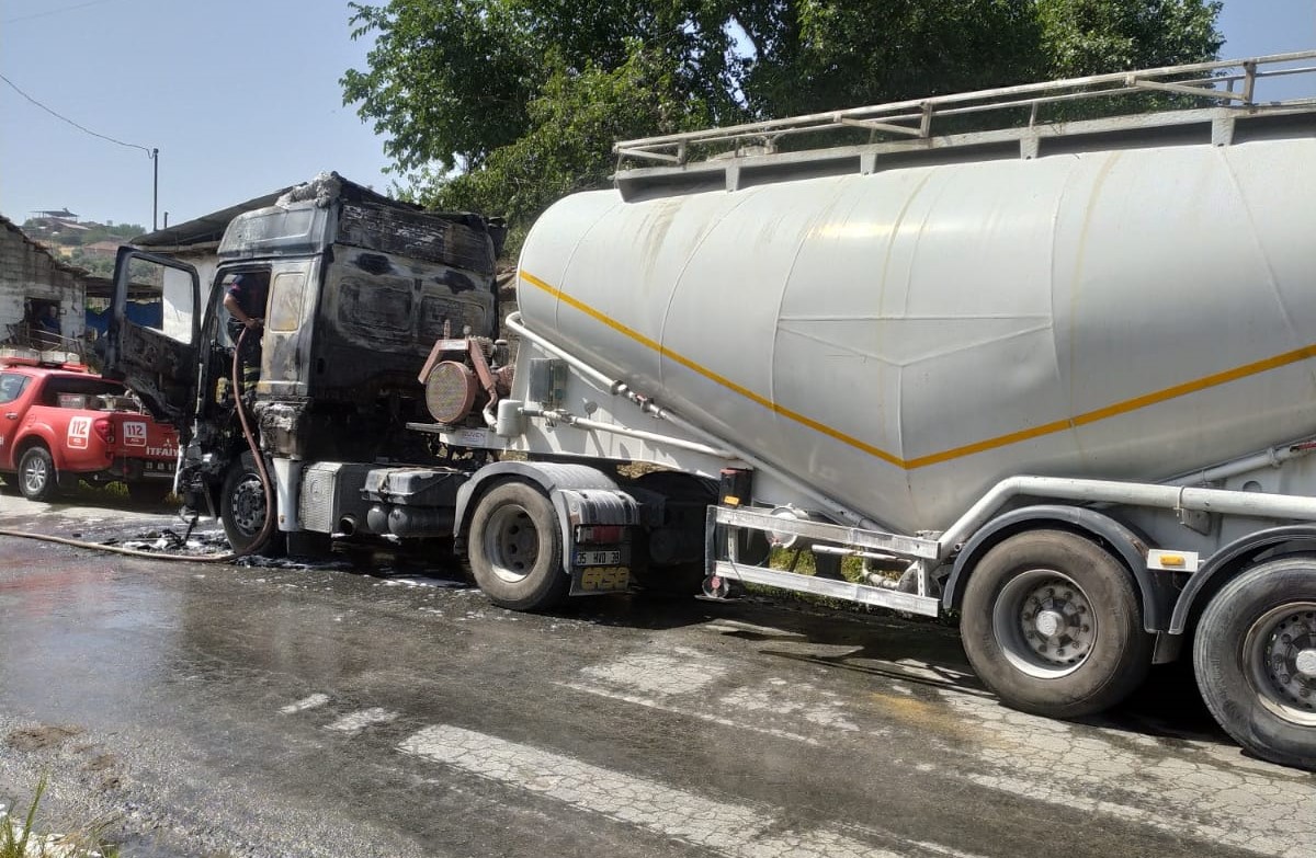 Aydın'da Tanker Alev Alev Yandı 3