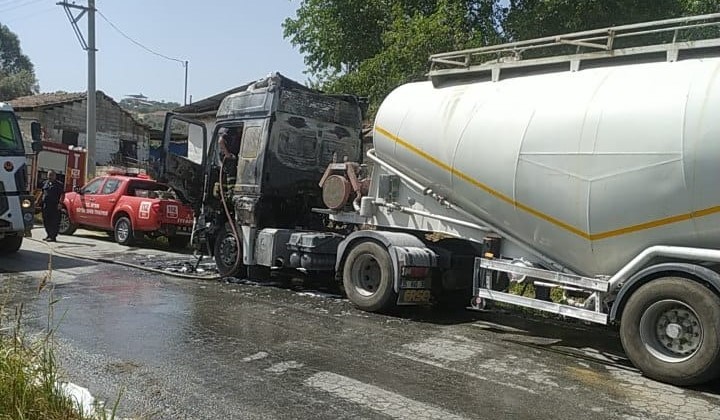 Aydın'da Tanker Alev Alev Yandı 4