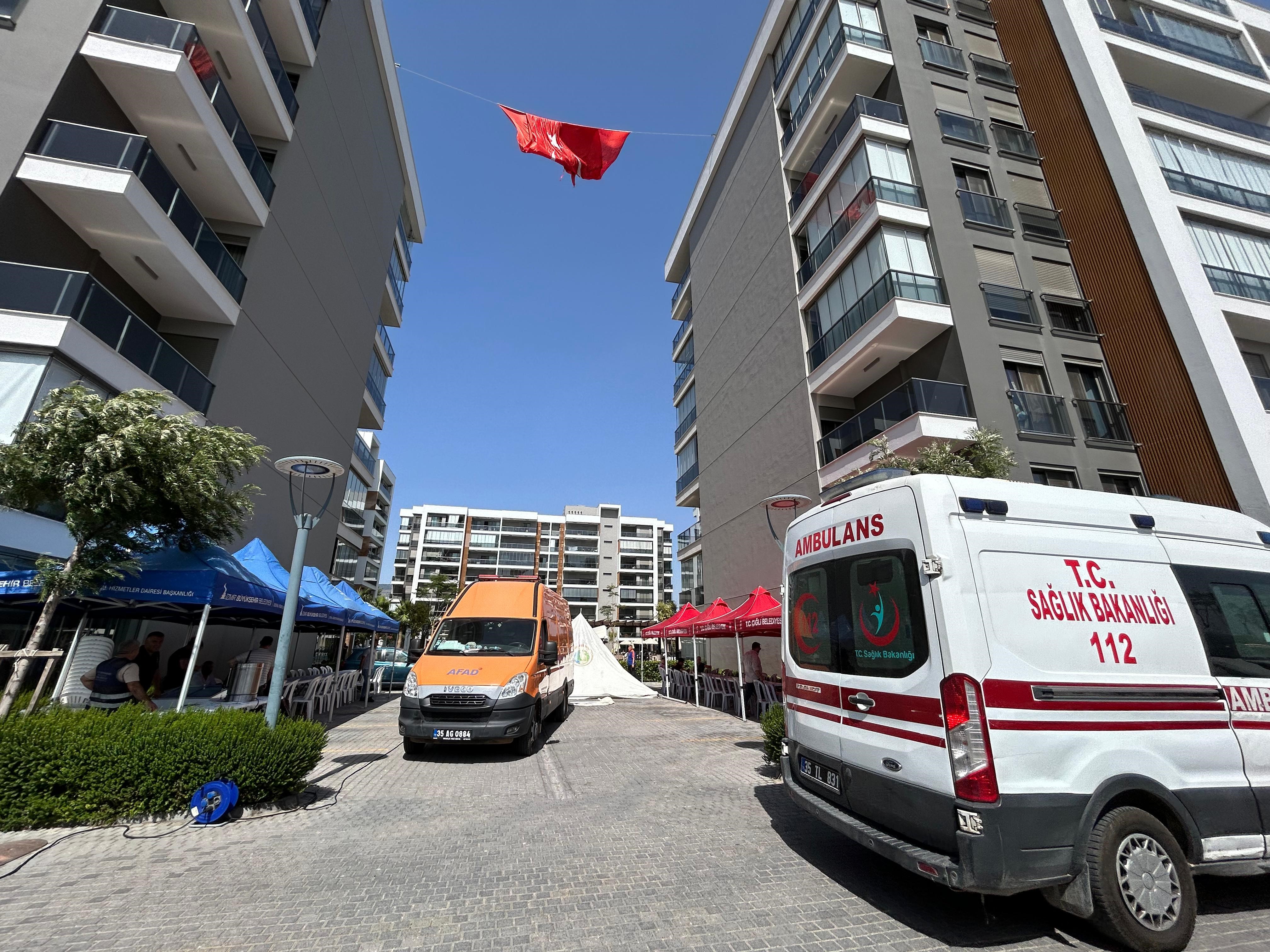 İzmir'e Çifte Şehit Ateşi Düştü 5