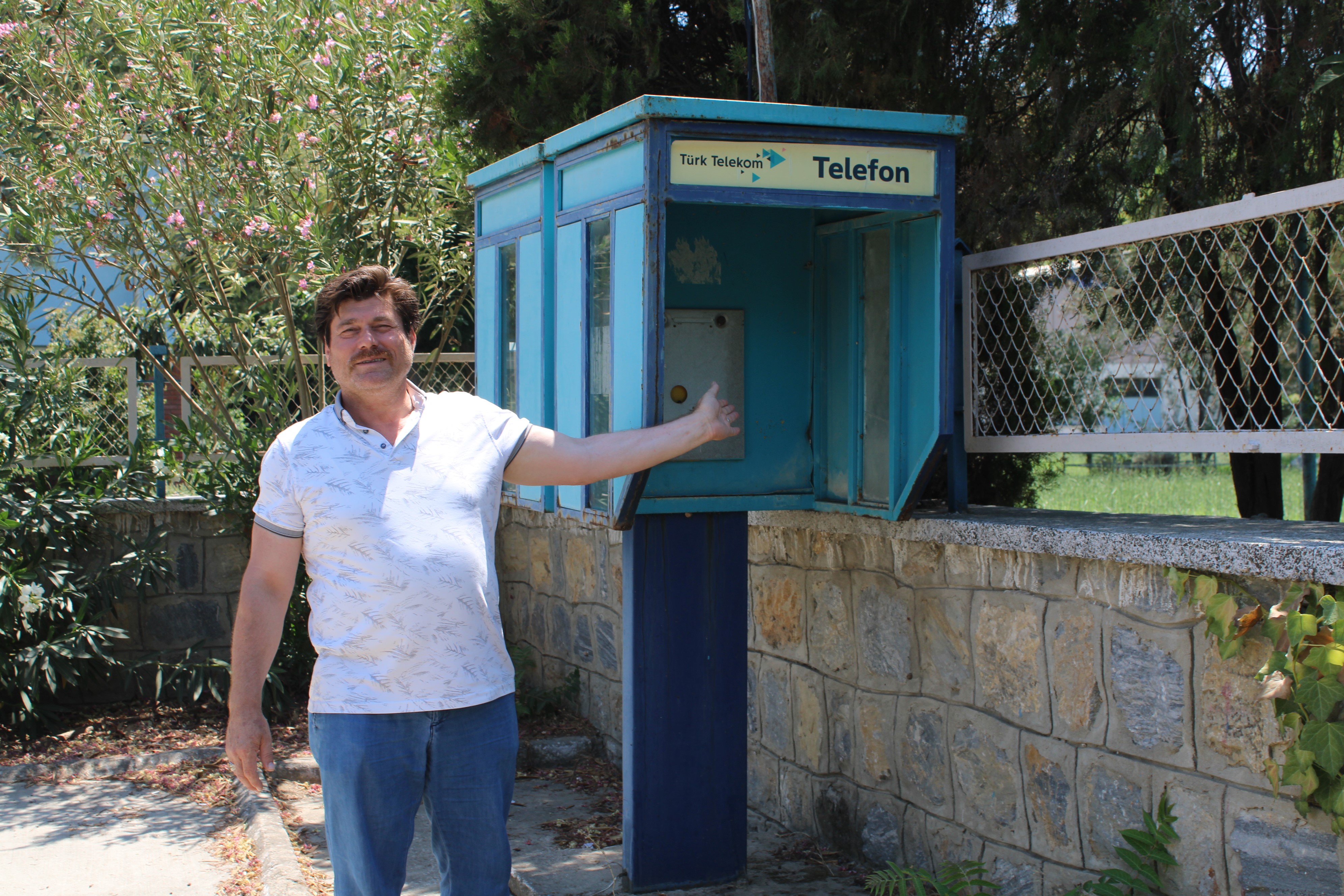 Aydın'da Telefon Kulübeleri Tarih Oldu