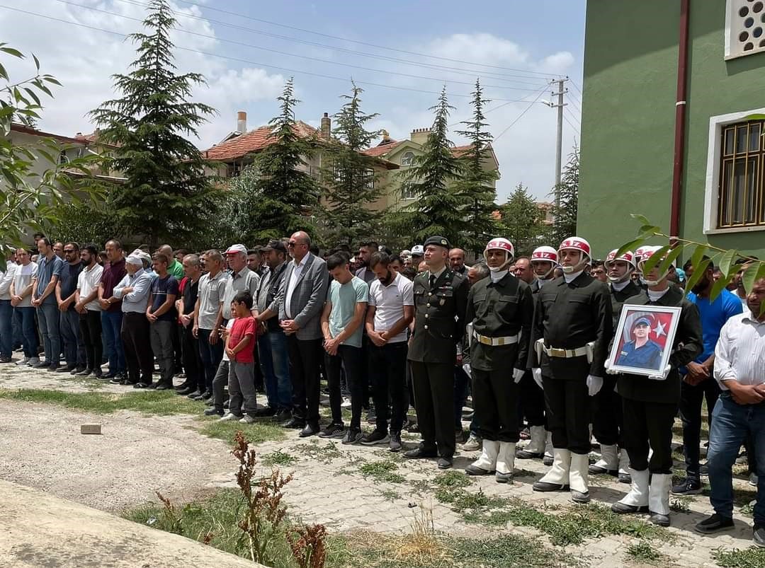 Sözleşmeli Er Gözyaşlarıyla Uğurlandı (2)