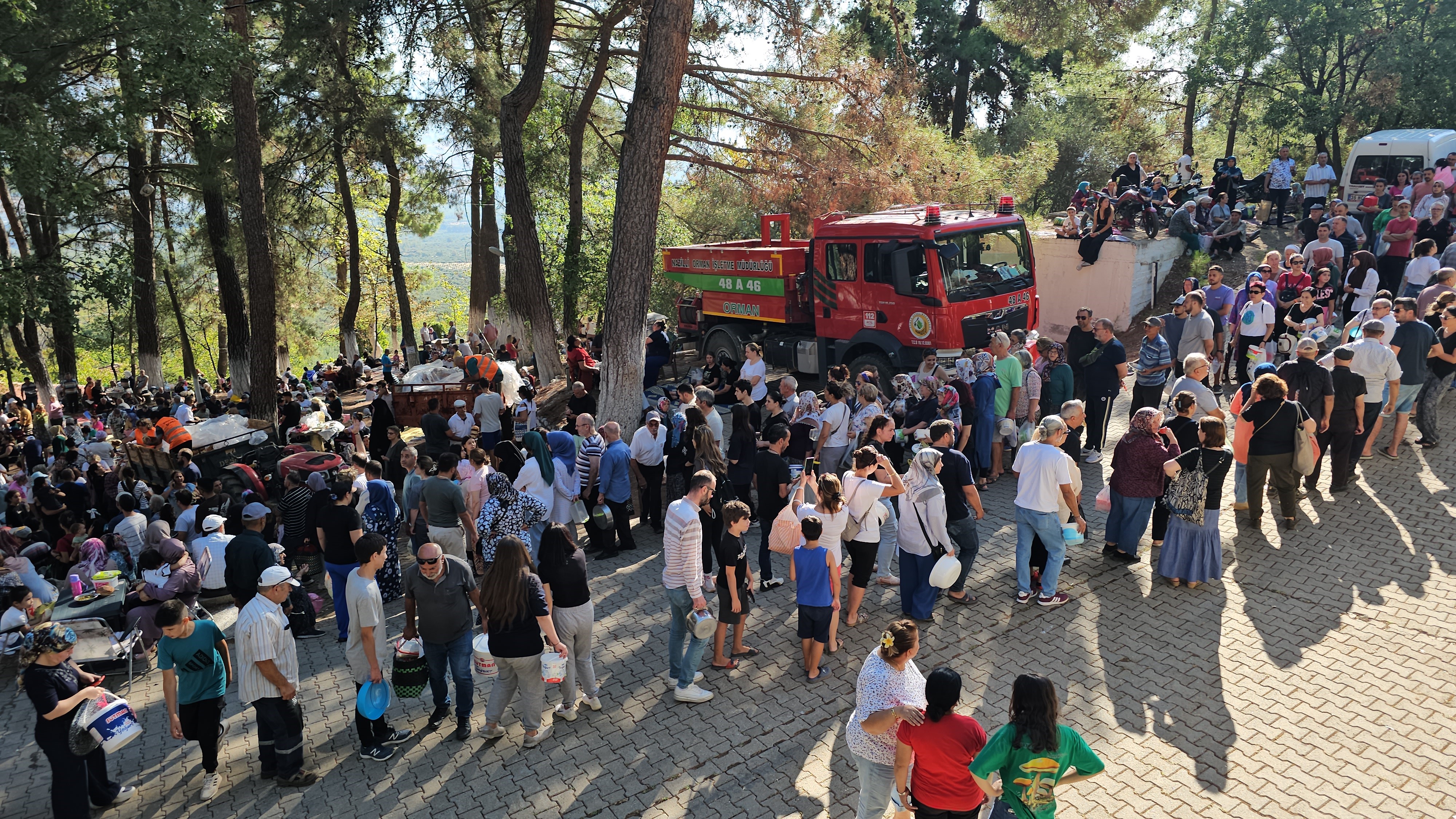 Aydın'da Binlerce Kişiyi Bir Araya Getiren Keşkek Hayrı (4)