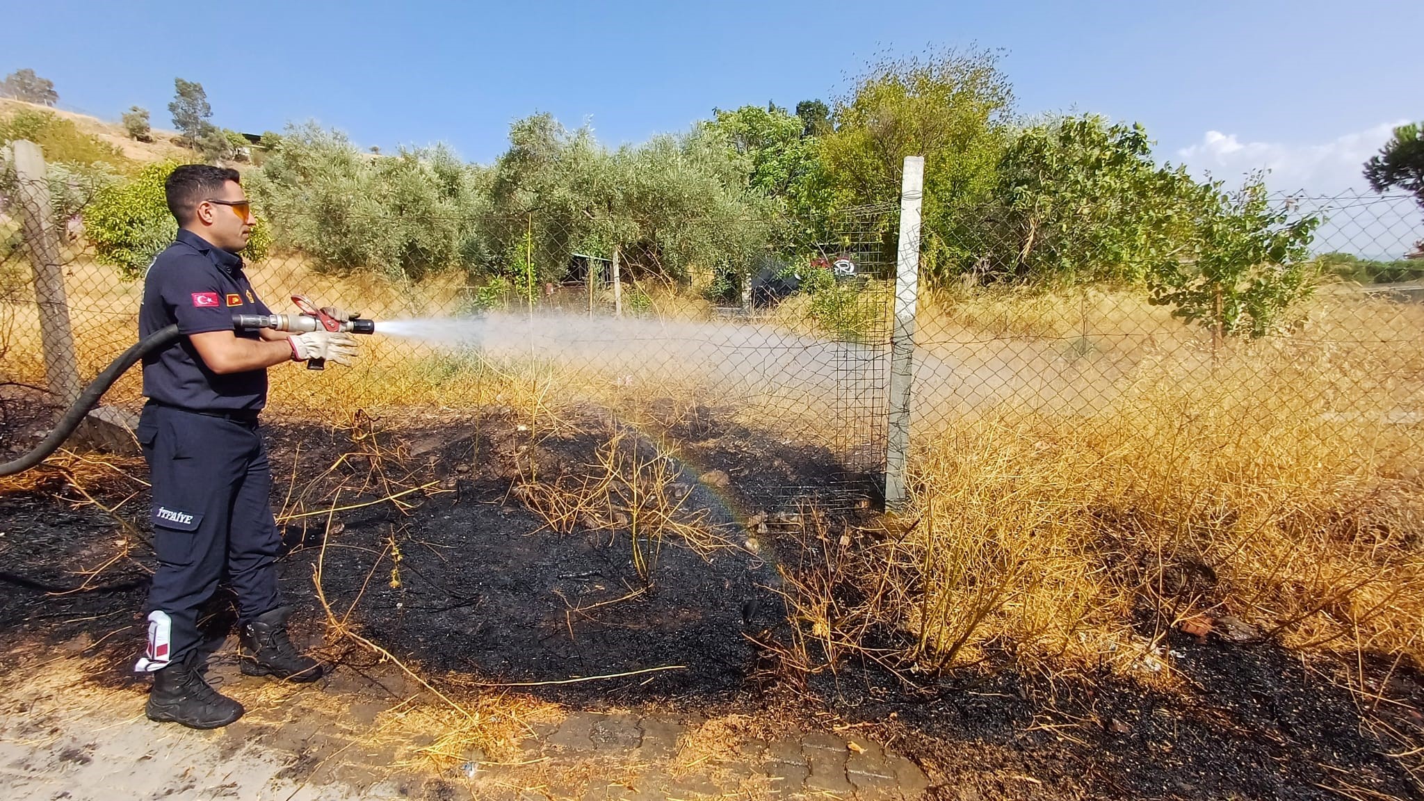 Aydın’da Itfaiyenin Hızlı Müdahalesiyle Alevler Söndürüldü (6)