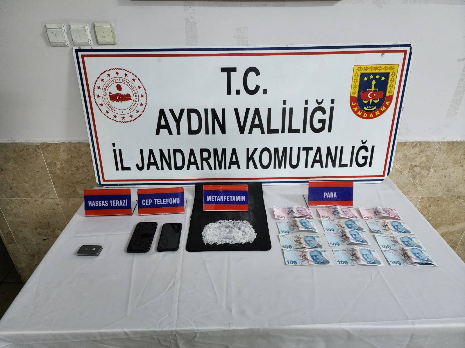 Aydın'da Uyuşturucu Operasyonunda 32 Kişi Yakalandı (2)