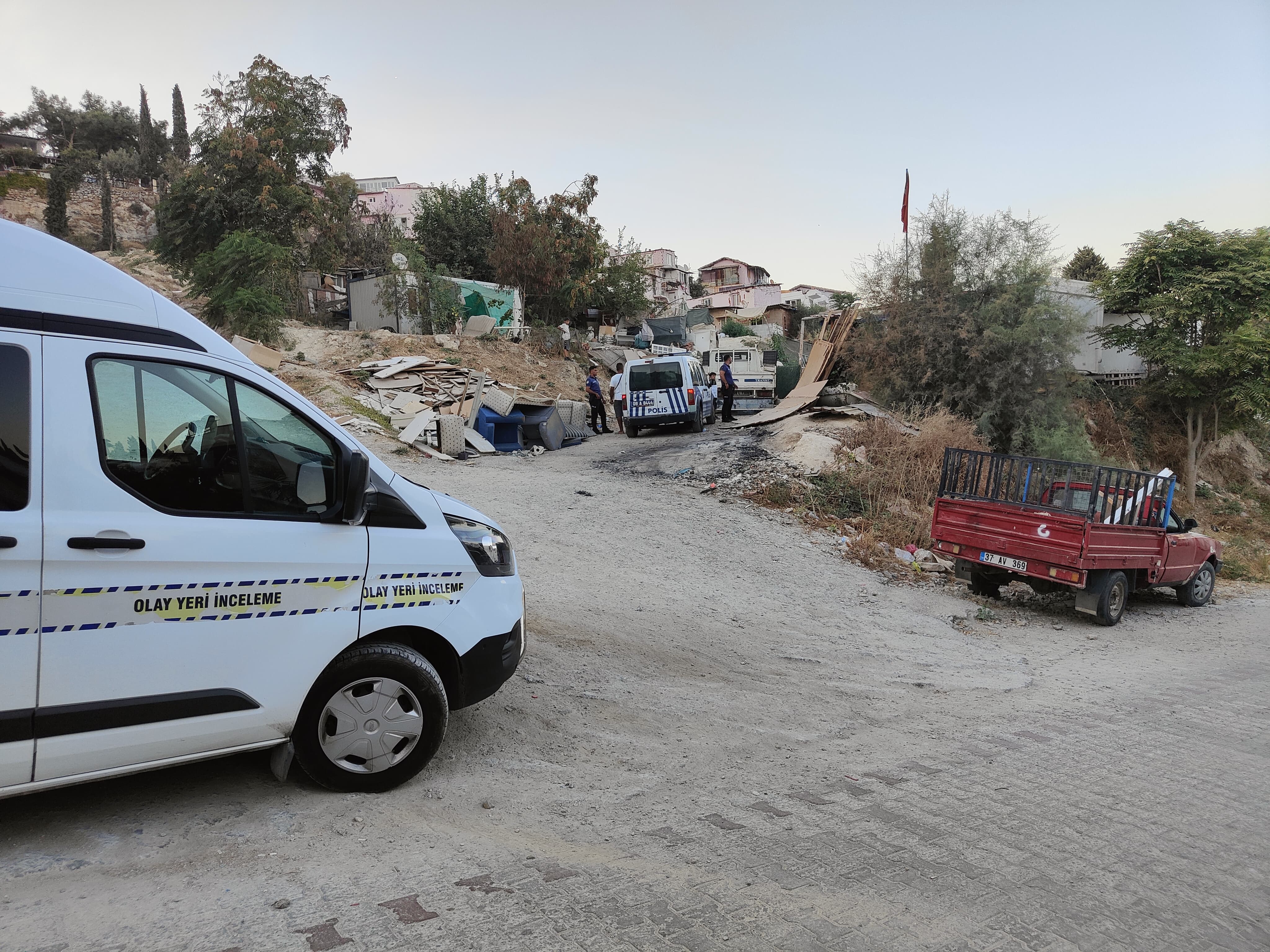 Aydınlı Kadın Elektrik Akımına Kapılarak Can Verdi (2)