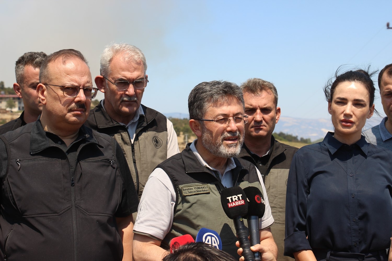 Bakan Yumaklı Aydın'da Yangınla Ilgili Bilgi Verdi (3)