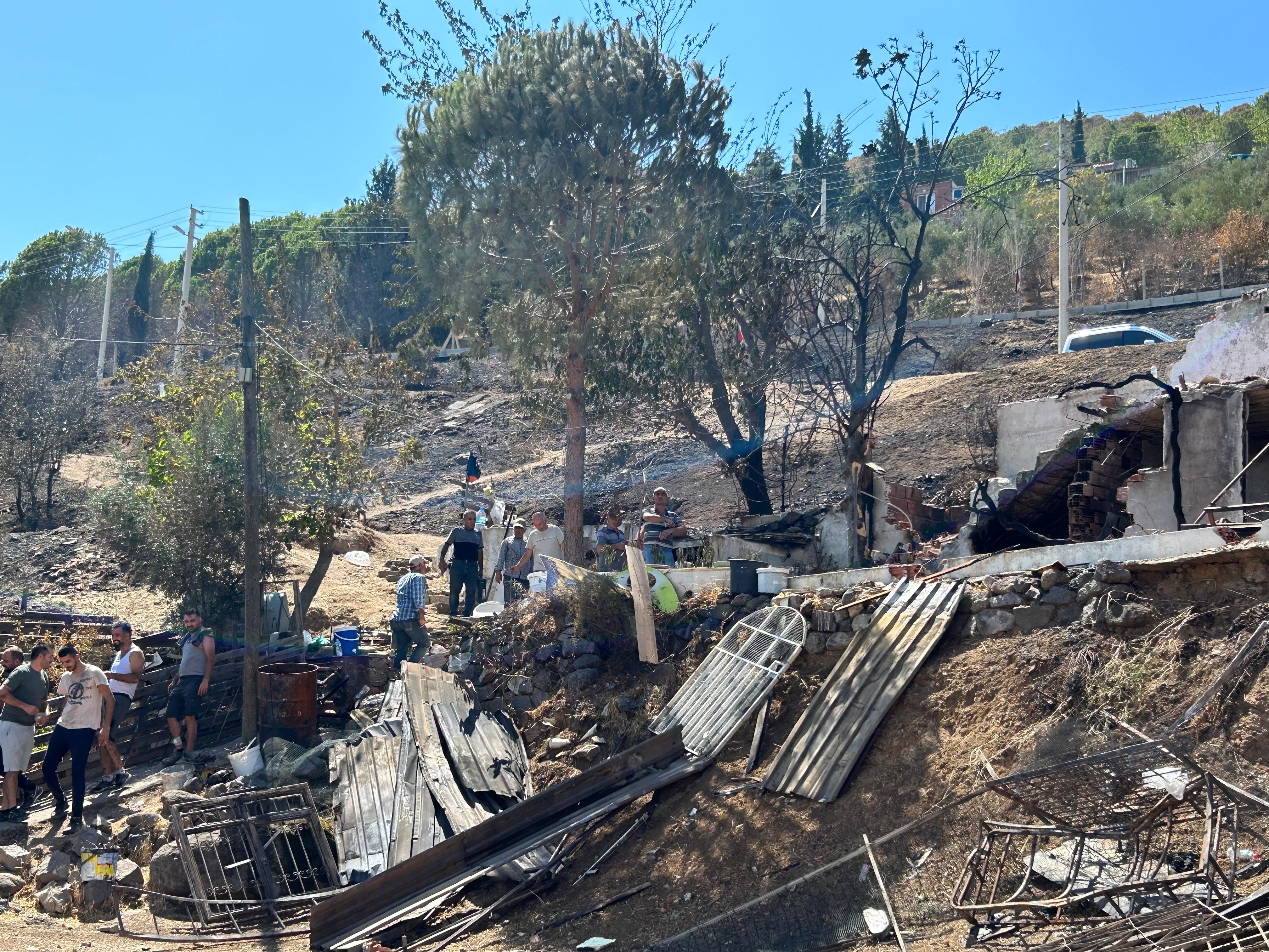 'Çocukluğumun Geçtiği Ev Küle Döndü' (5)