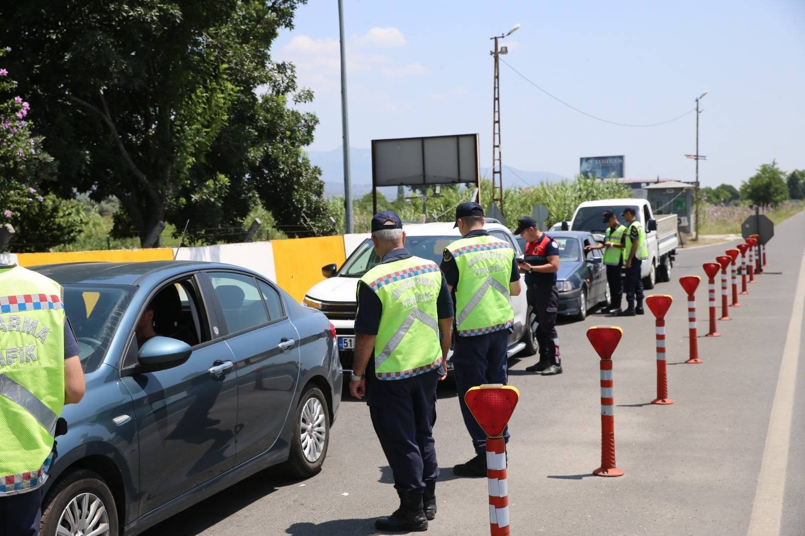 Aydın Efeler’de 21 Göçmen Yakalandı