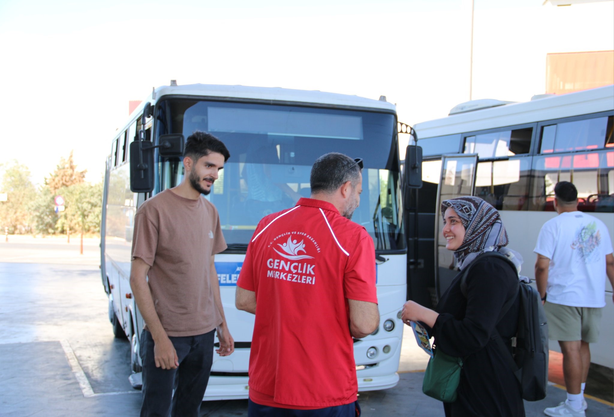 Aydın'da Üniversite Öğrencilerine Sıcak Karşılama