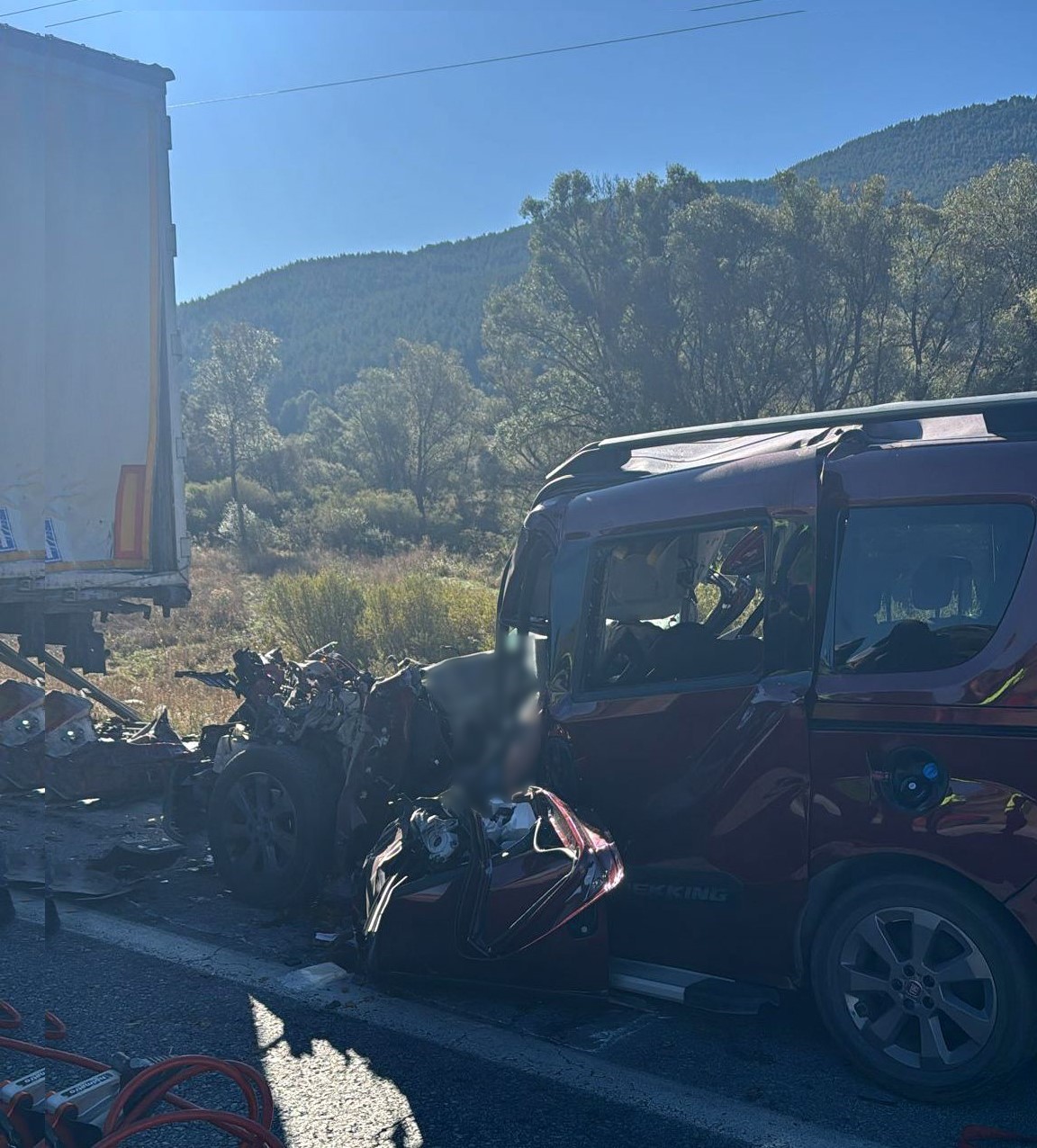 Feci Kazada Aynı Aileden 3 Ölü, 2 Ağır Yaralı (3)