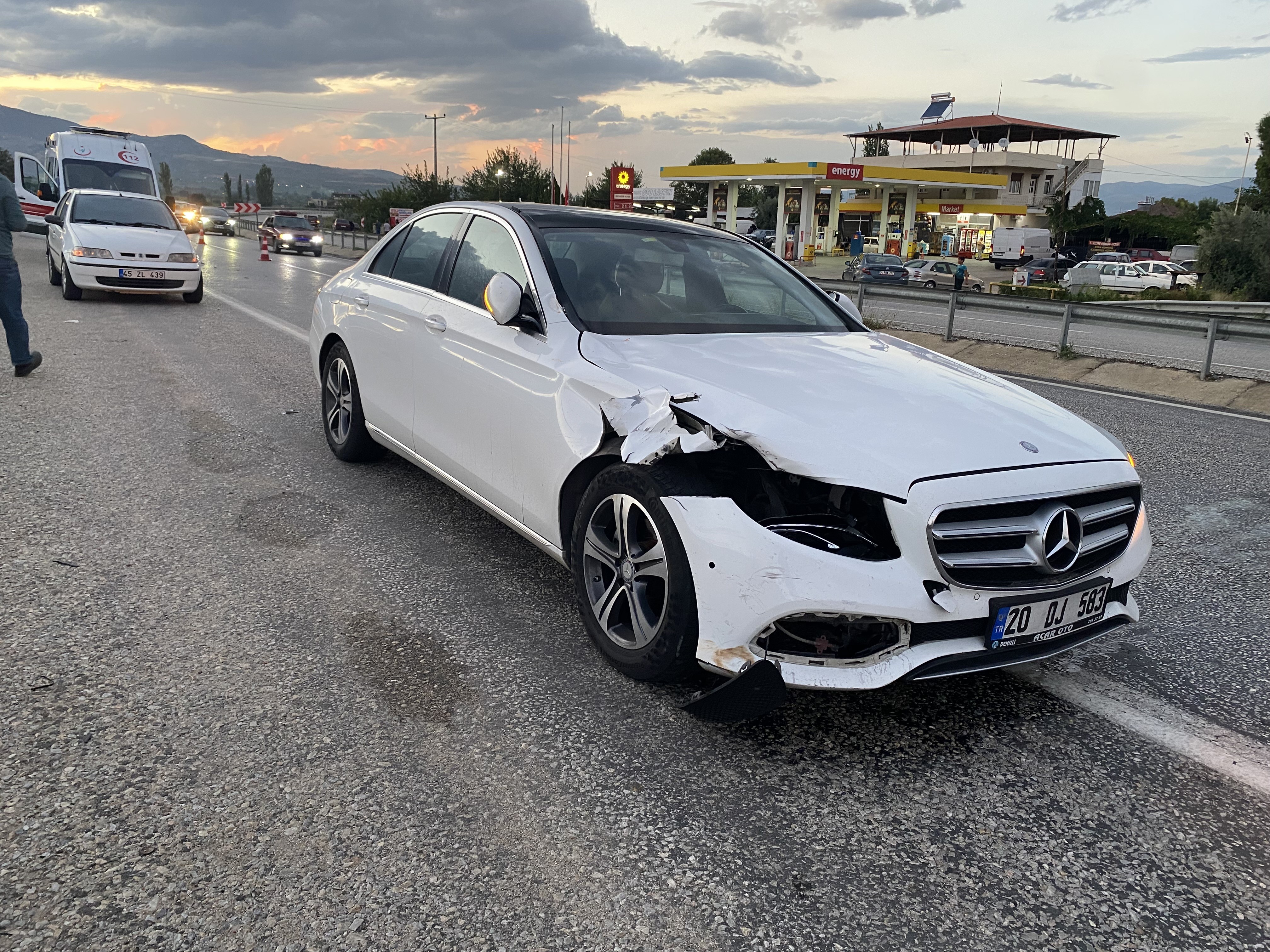 Hayvanlara Yem Almak Isterken Canından Oldu (3)