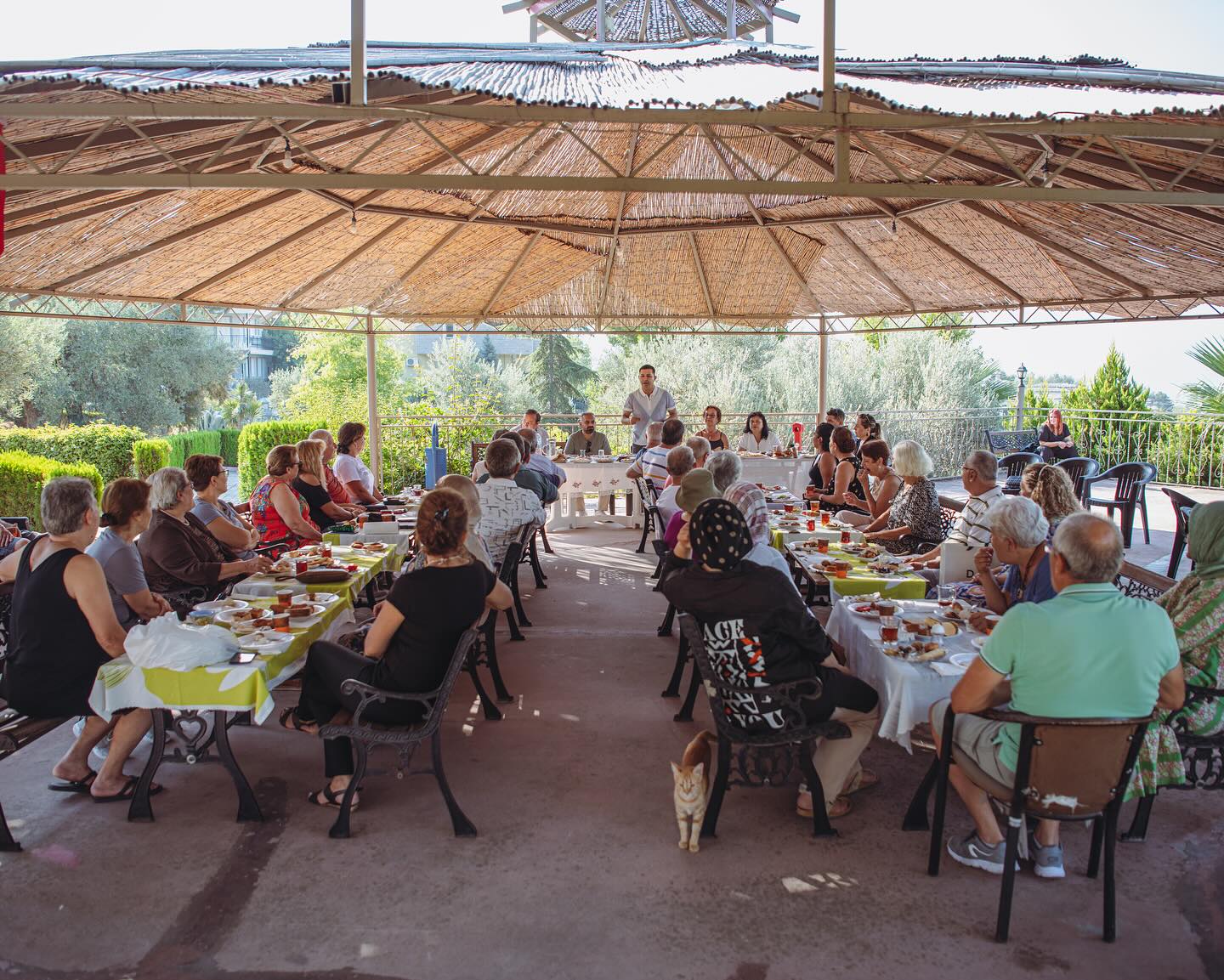 Kuşadası’nda Yüzler Ömer Günel Ile Gülüyor (3)