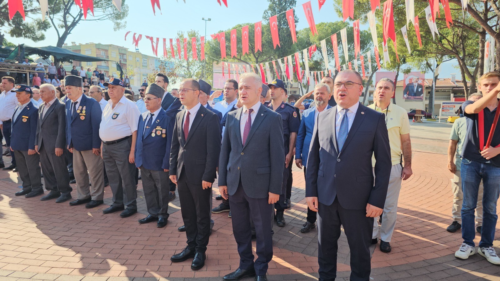 Kuyucak’ta Kurtuluş Coşkusu Meydanlara Sığmadı (7)