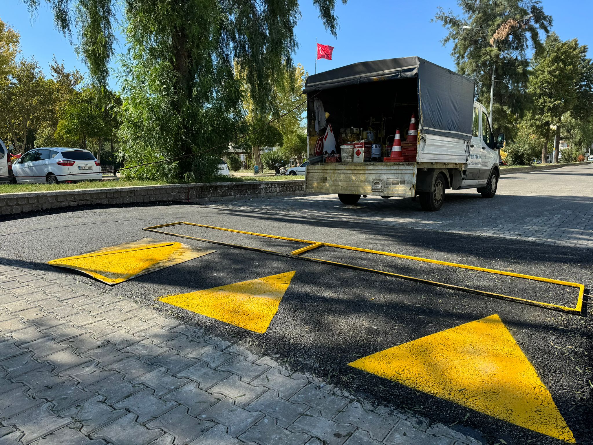 Nazillili Kadın Muhtardan Başkan Çerçioğlu’na Hizmet Teşekkürü (8)