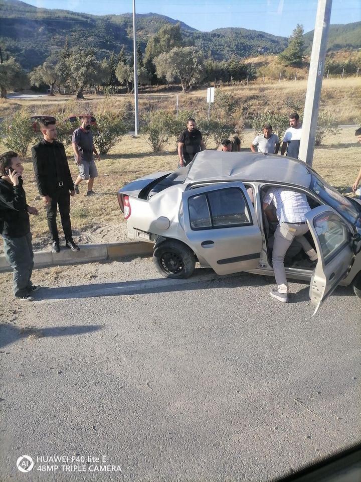 Aydın Söke'de Feci Kaza Ölü Ve Yaralılar Var (3)