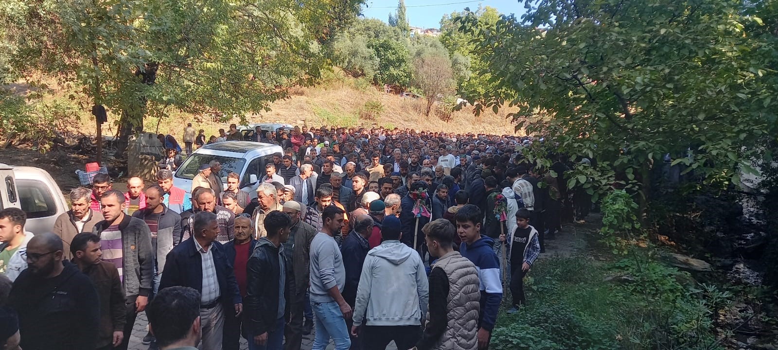 Aydın’da Anneanne Ve Torunu Yan Yana Defnedildi (6)