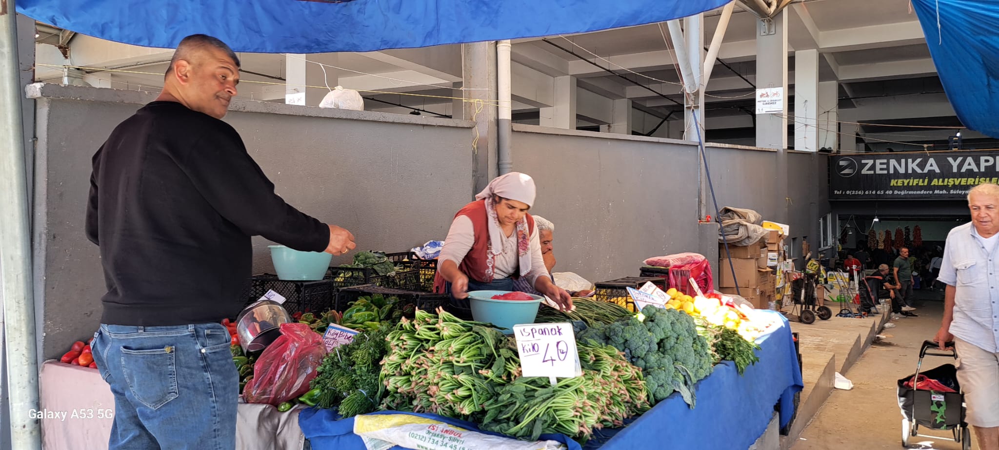 Aydın’da Esnaf Pazarı Terk Etti