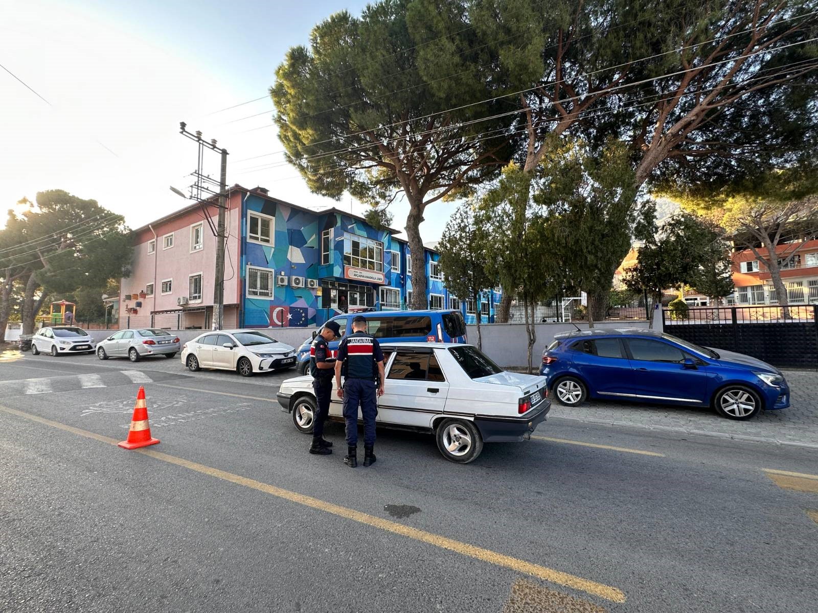 Aydın’da Okul Önlerinde Denetimler Sıklaştı