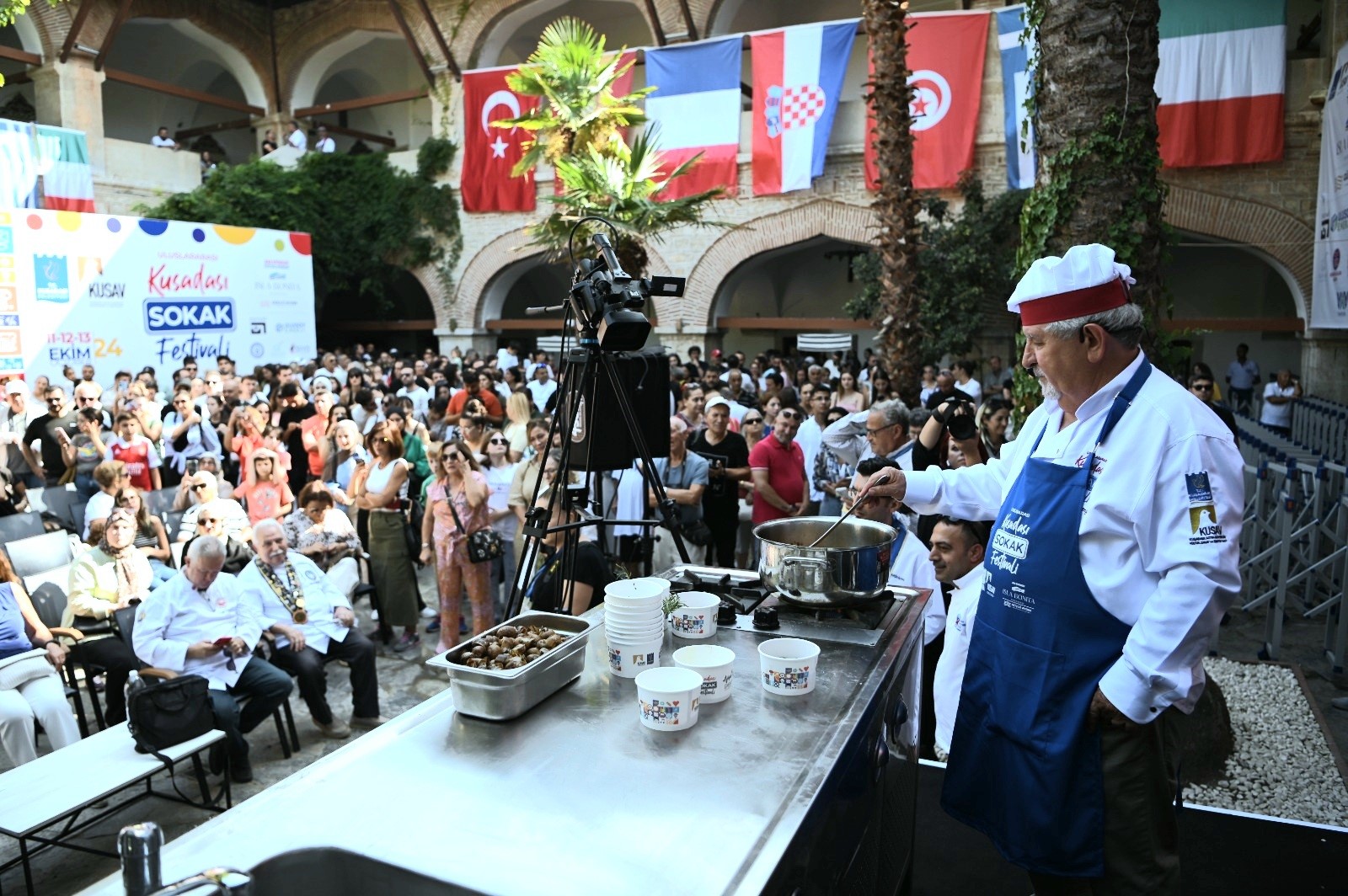 Aydın’da Salyangozları Afiyetle Yediler (7)