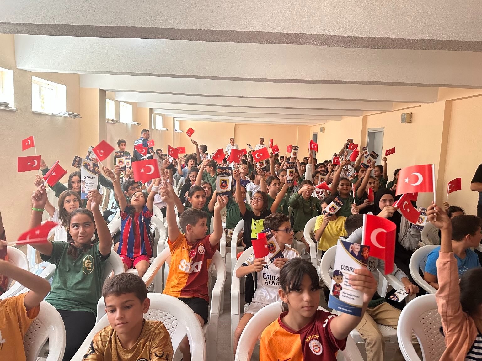 Jandarma Aydın Didim’de Öğrencileri Bilgilendirdi (3)