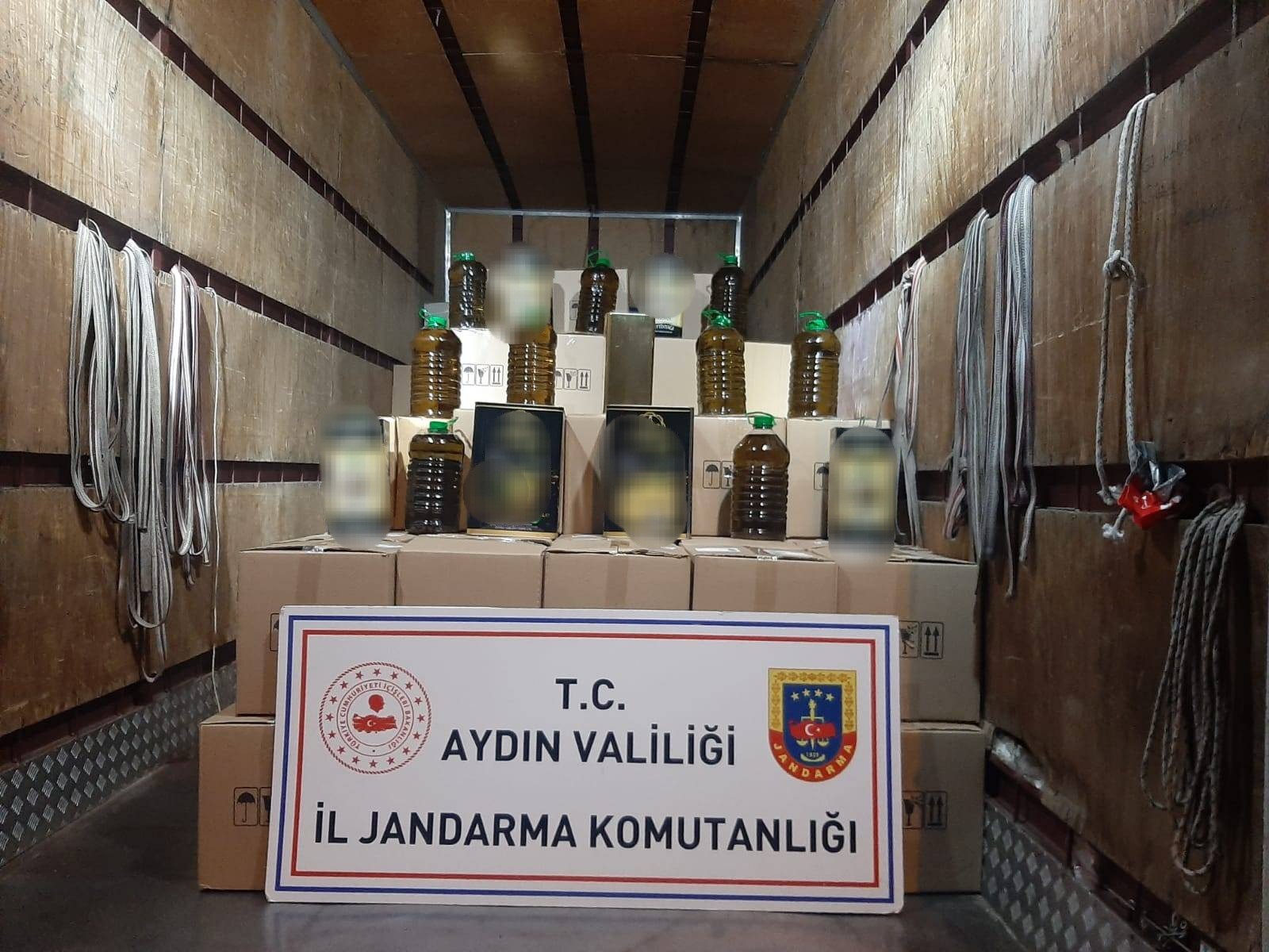 Son Dakika Aydın’da 14 Bin Litre Sahte Zeytinyağı Yakalandı (2)