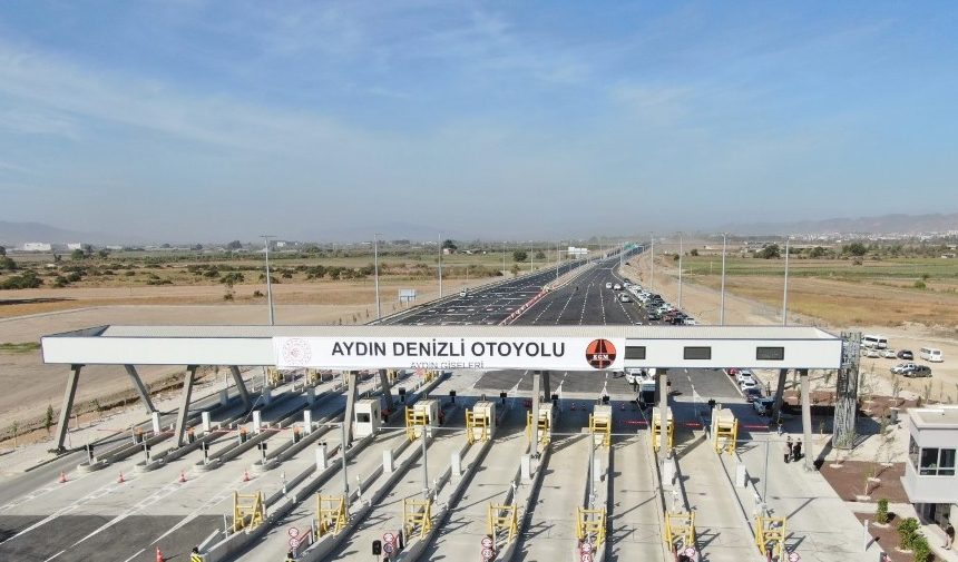 Aydın Denizli Otoyolu’ndan Geçerken Her An Karşınıza Çıkabilir (2)