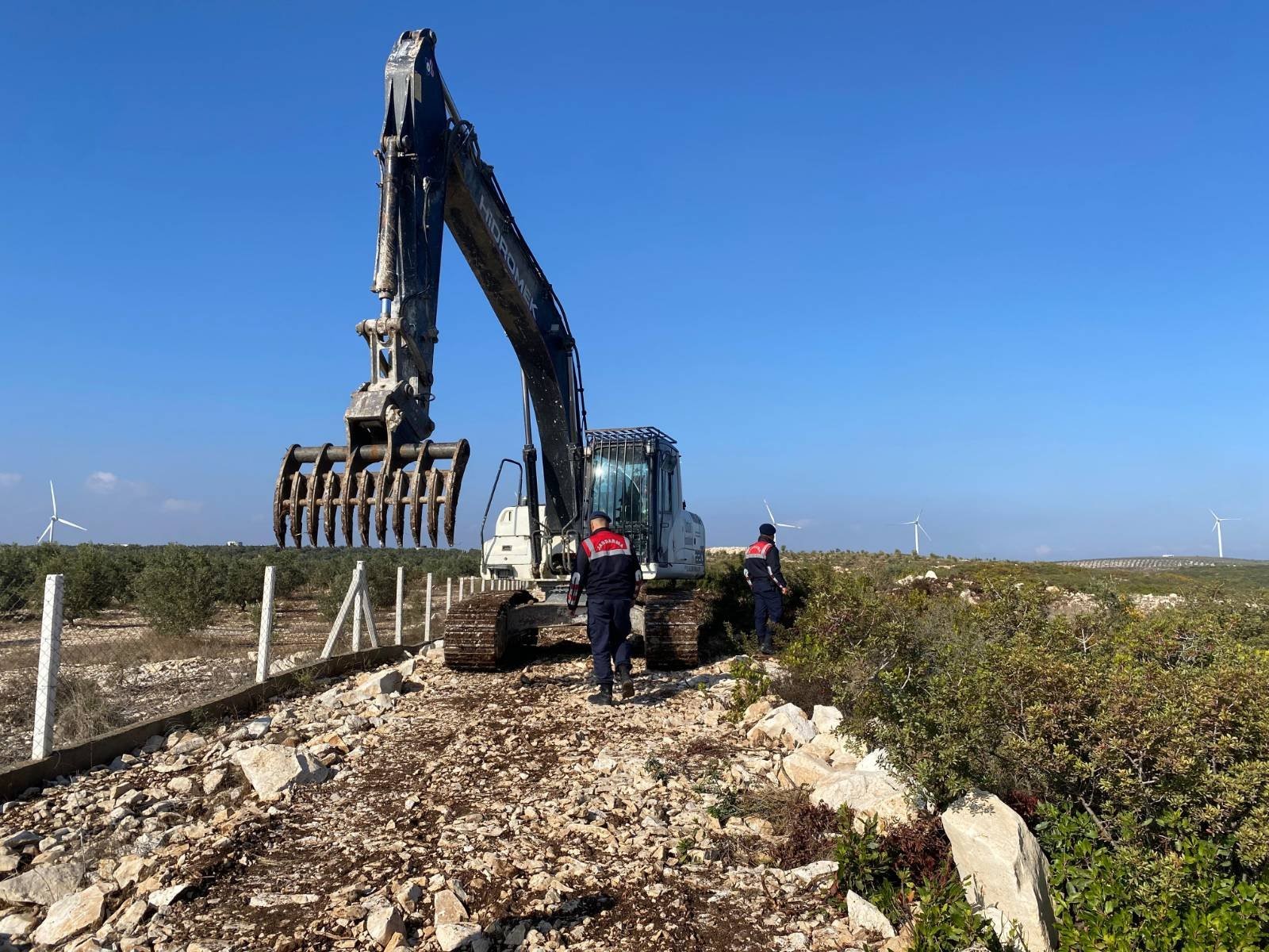 Aydın Didim’de Hazine Arazisinde Yakalandılar