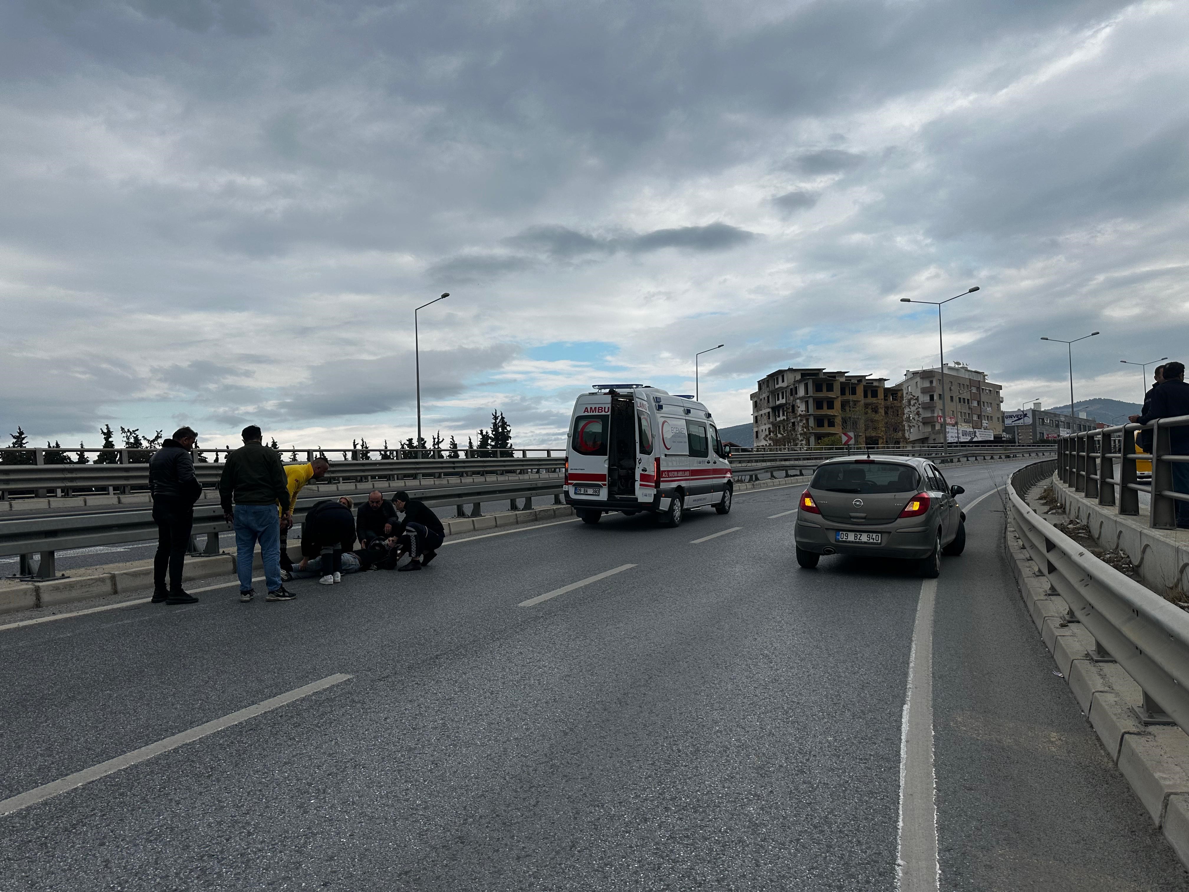 Aydın Kuşadası’nda Motosiklet Devrildi