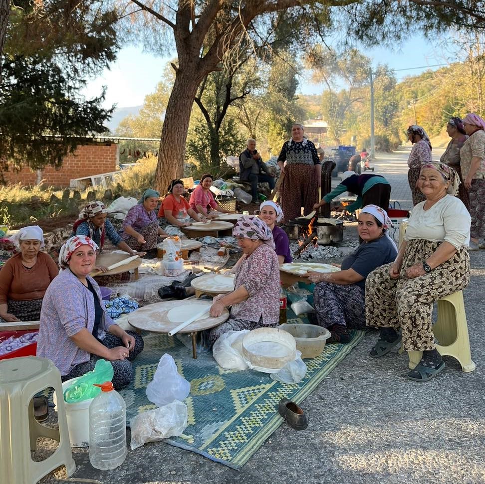 Aydın Nazilli’de Kadınlar Yağmur Duasına Çıktı (2)