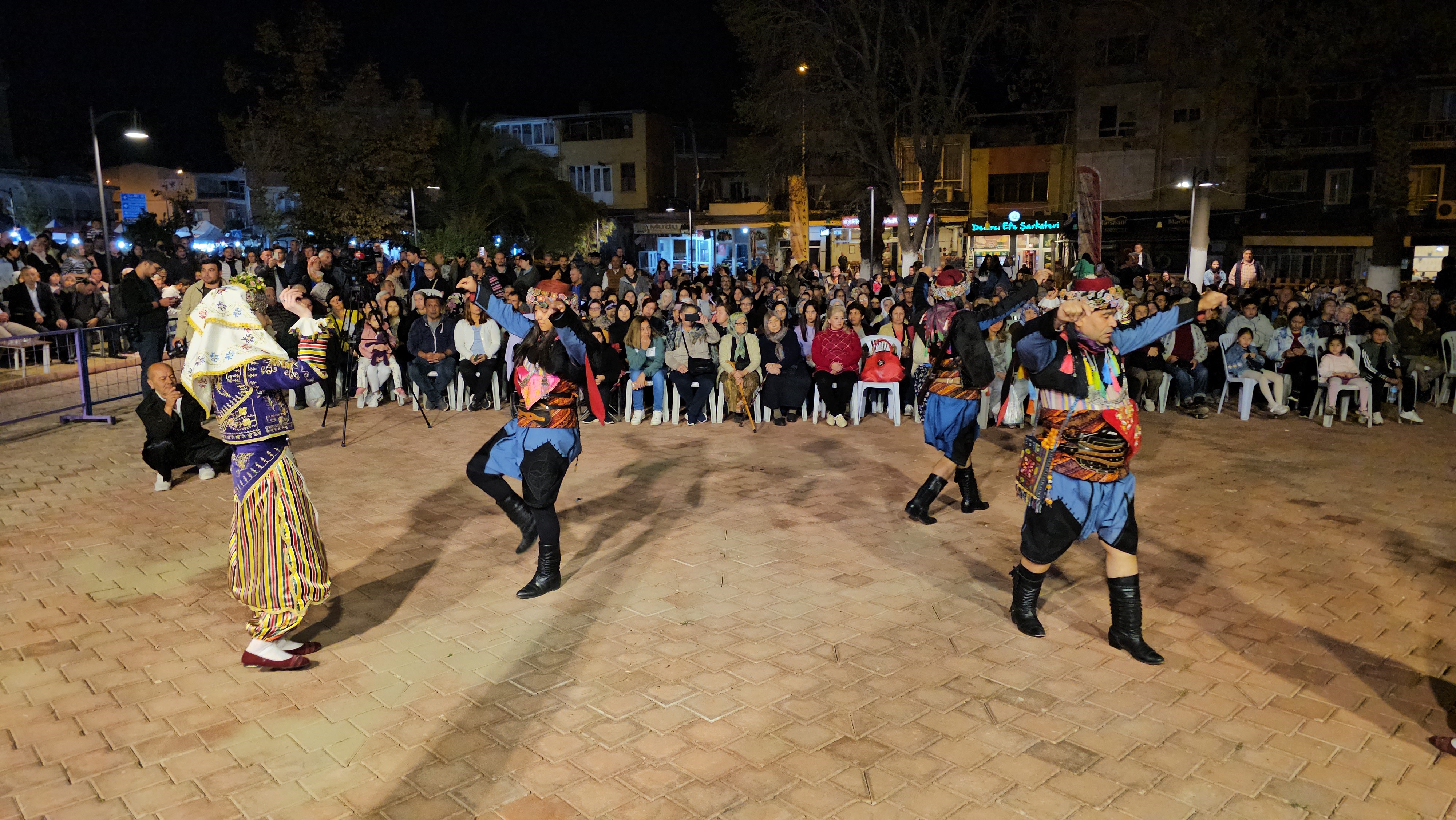 Aydın Yenipazar'da Pide Festivalinde Pidenin Esamesi Okunmadı (2)