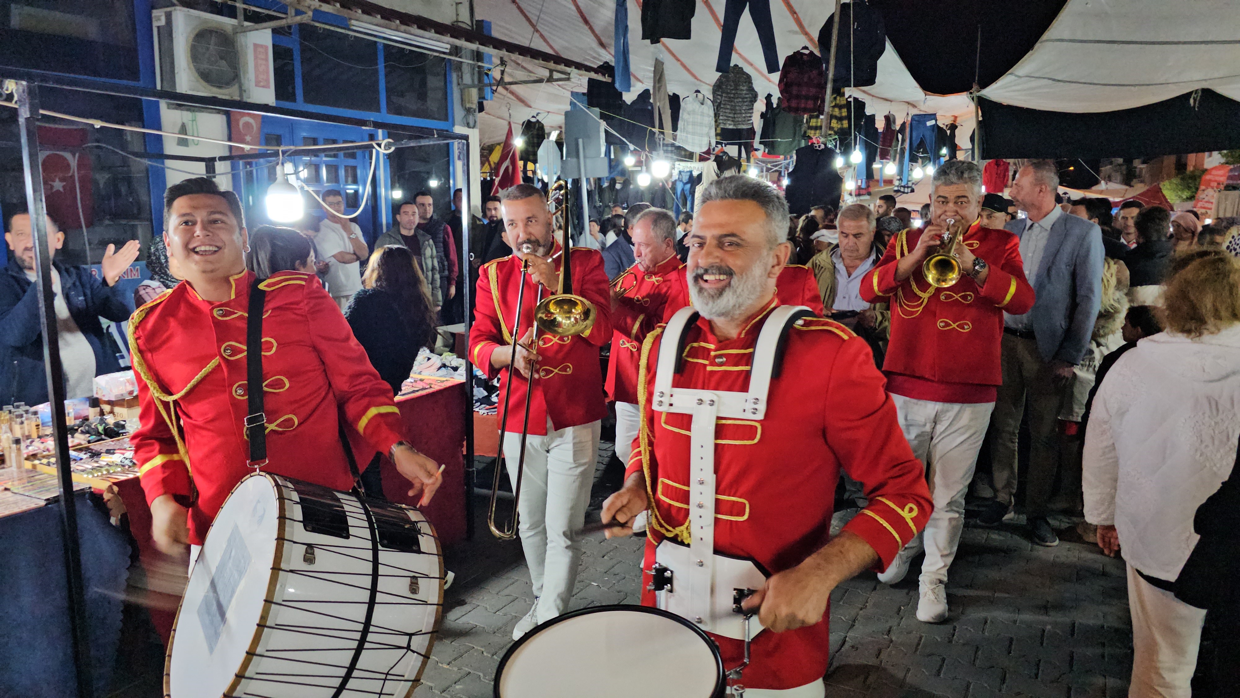 Aydın Yenipazar'da Pide Festivalinde Pidenin Esamesi Okunmadı