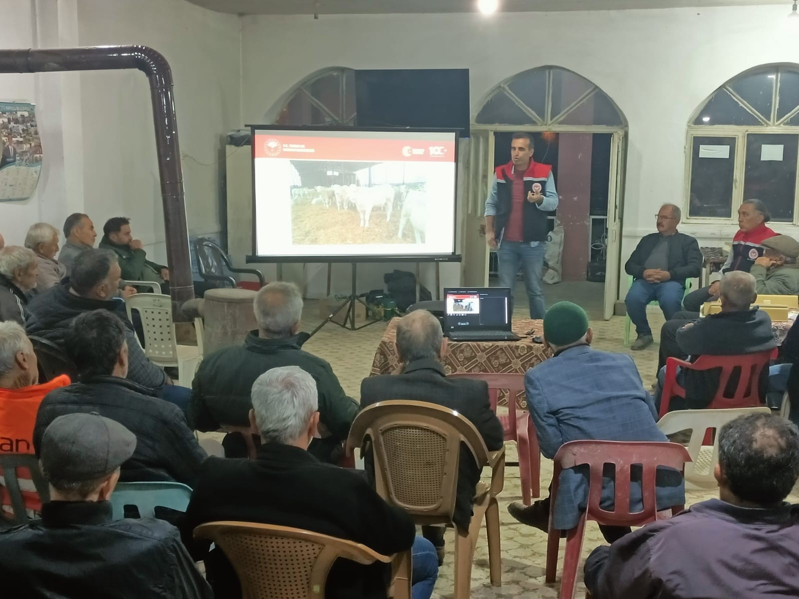 Aydın'da Hayvan Hastalıkları Ile Mücadele Devam Ediyor (2)