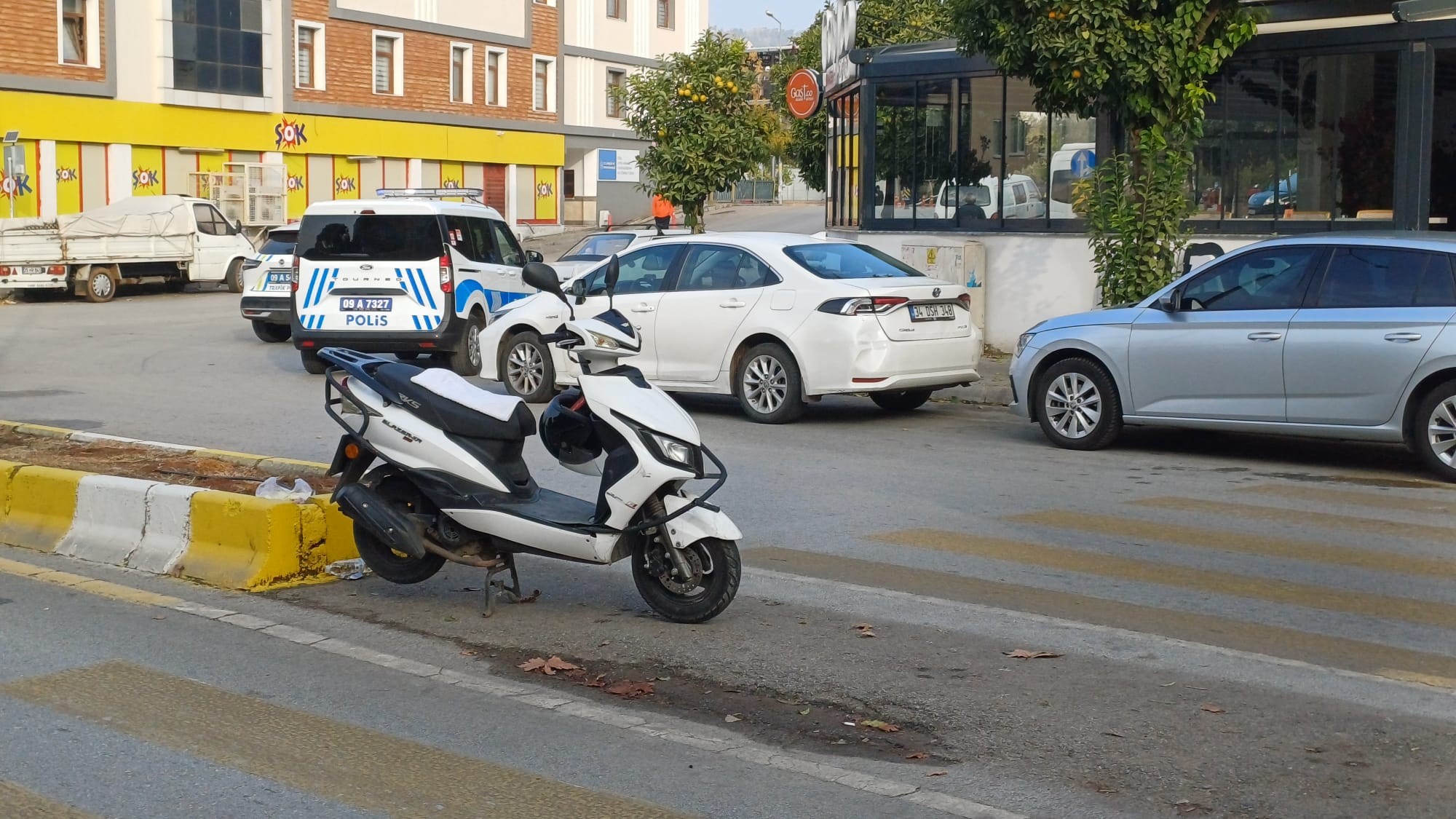 Aydın’da Otomobil Ile Motosiklet Çarpıştı