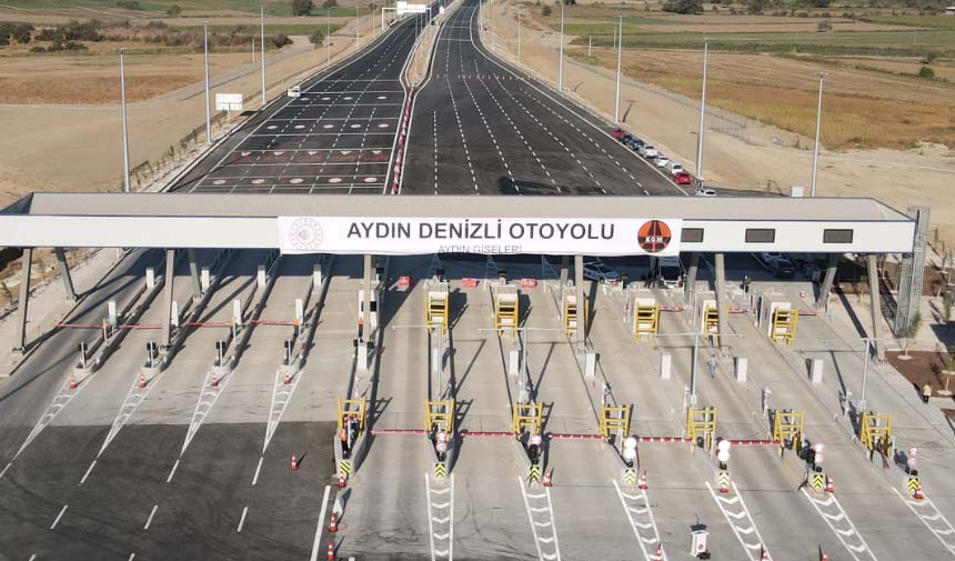 Ekipler Aydın Denizli Otoyolunda (2)