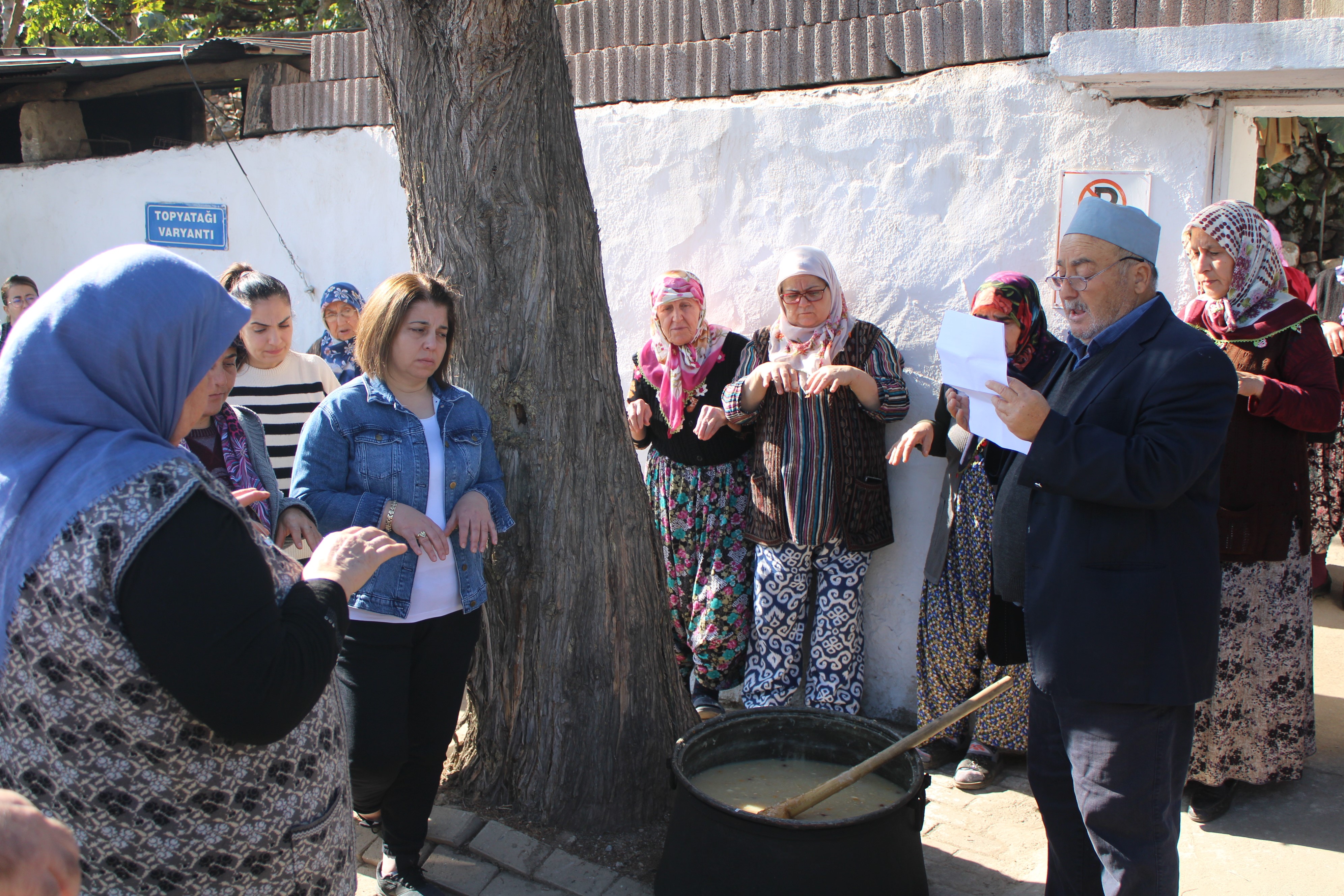 Yağmura Hasret Kalan Aydın'da Mahalle Sakinleri Yağmur Duası Yaptı (5)