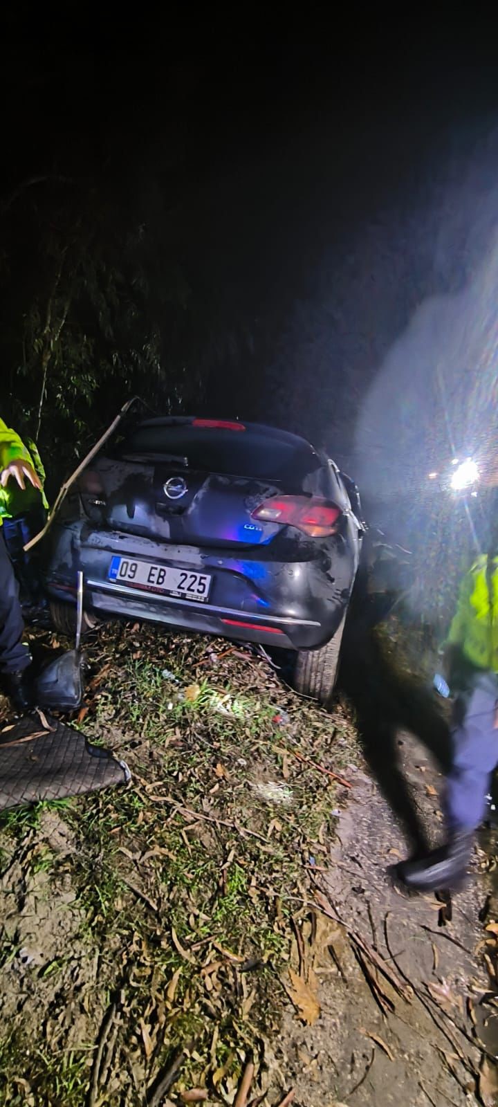 Aydın İzmir Otoyolu’nda 1 Kişi Öldü, 2 Kişi Yaralandı (2)