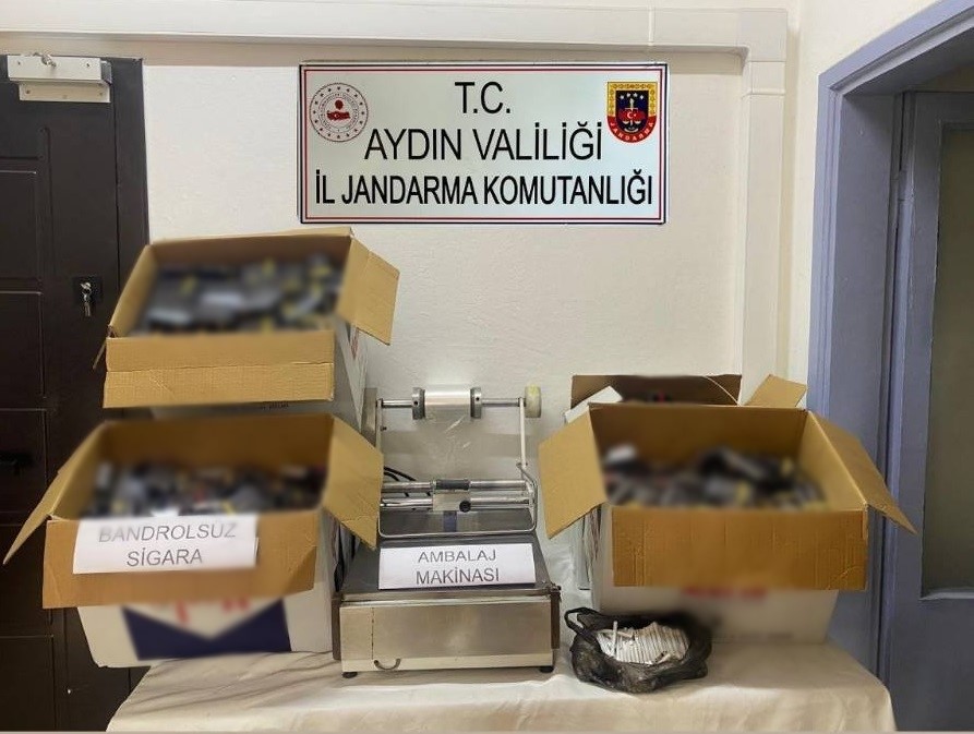 Aydın'da 11 Kilo Bandrolsüz Tütün Ele Geçirildi (2)