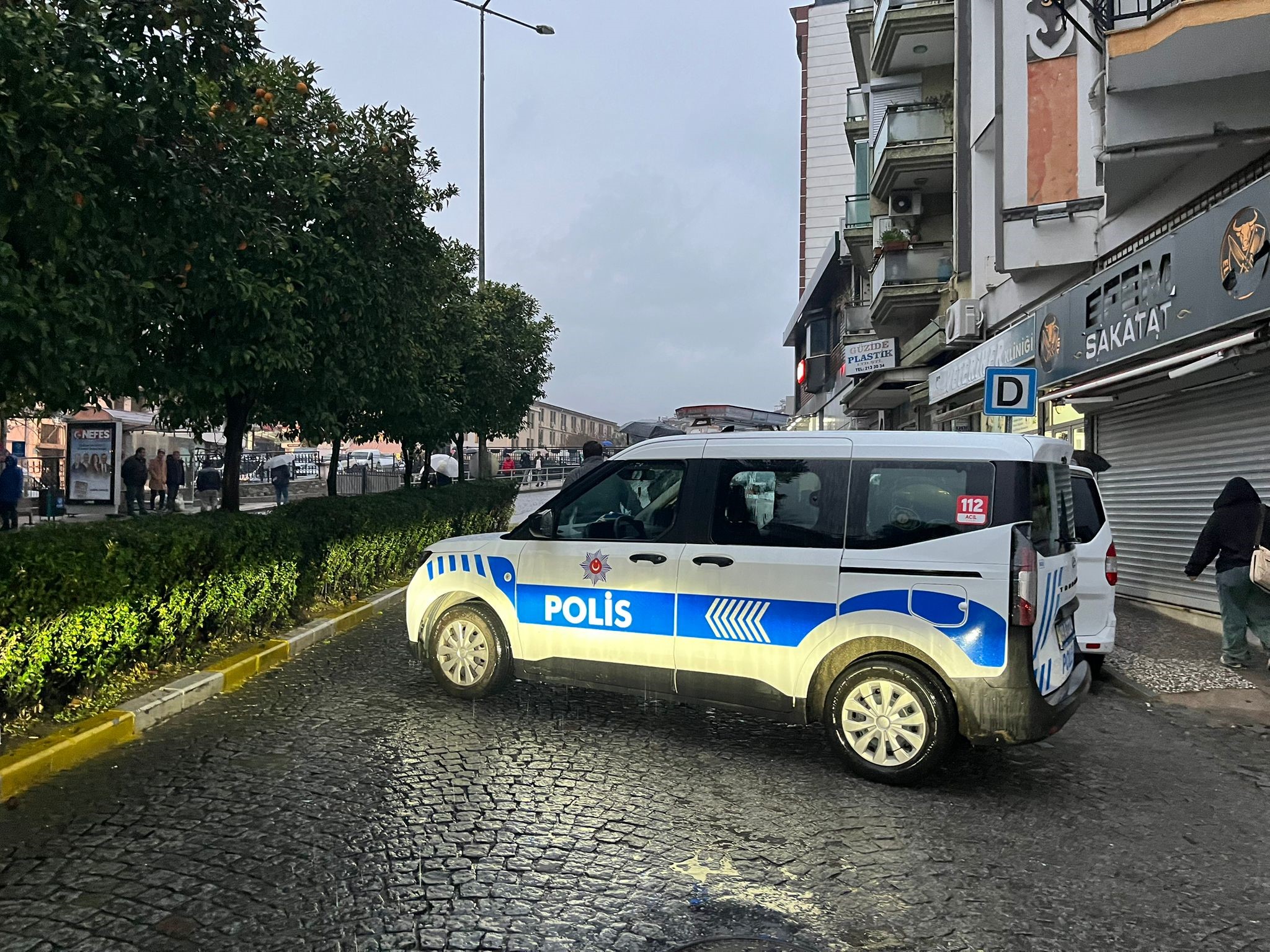 Aydın'da Şüpheli Paketi Bırakan Şahsın Kimliği Belirlendi (10)