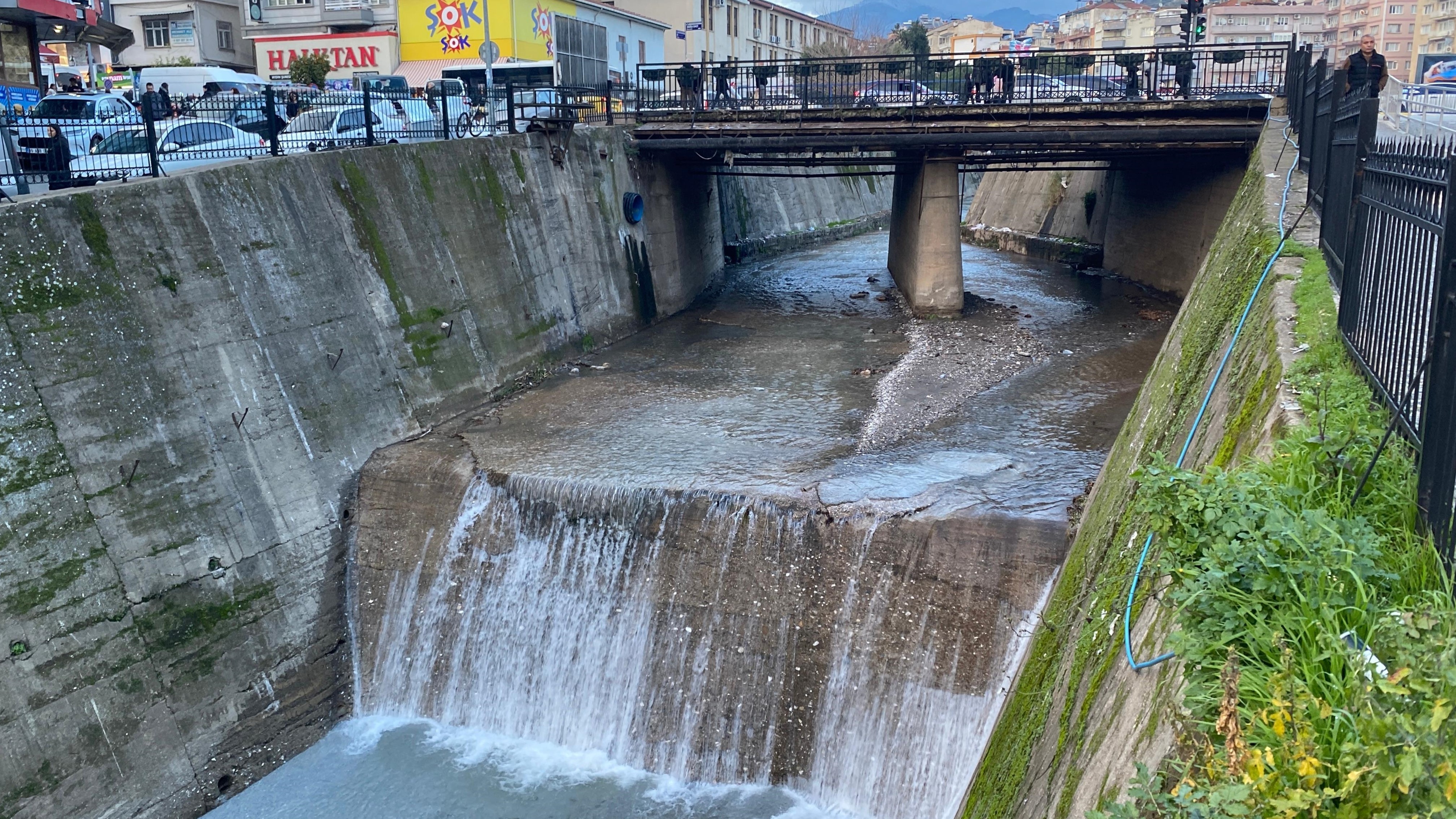 Aydın’da Yağmur Yağdı, Tabakhane Deresi Temizlendi