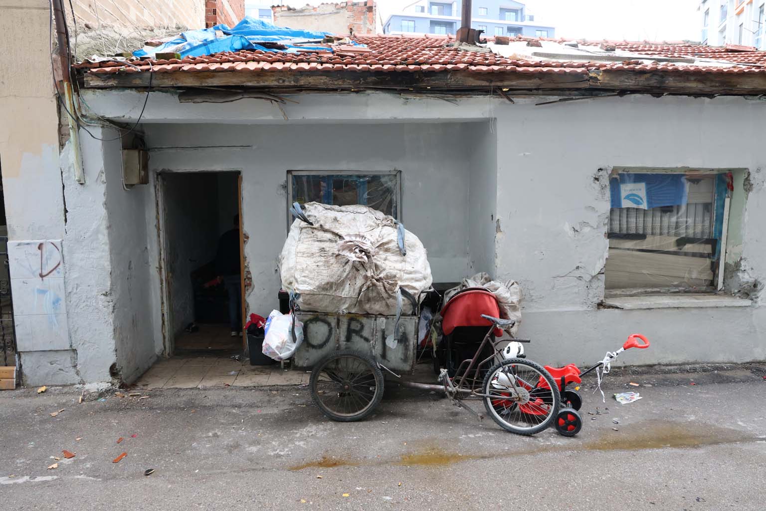 Düzgün Bir Işim Olsa Aileme Daha Iyi Bakarım (2)