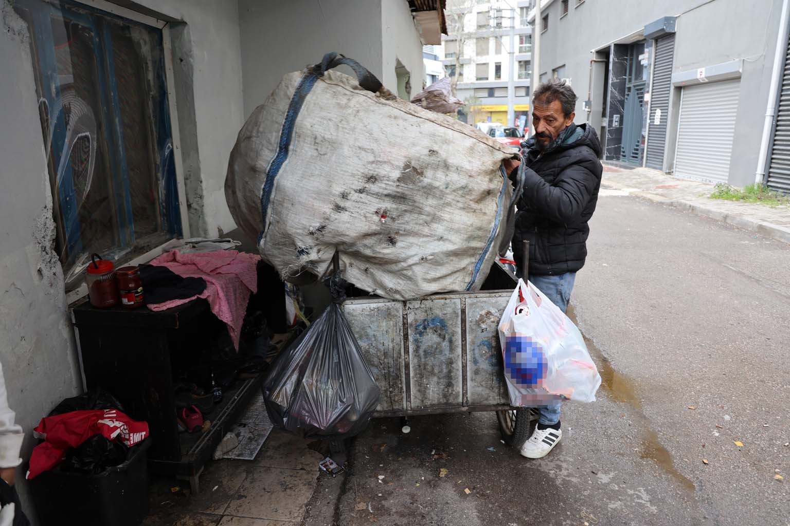 Düzgün Bir Işim Olsa Aileme Daha Iyi Bakarım (4)