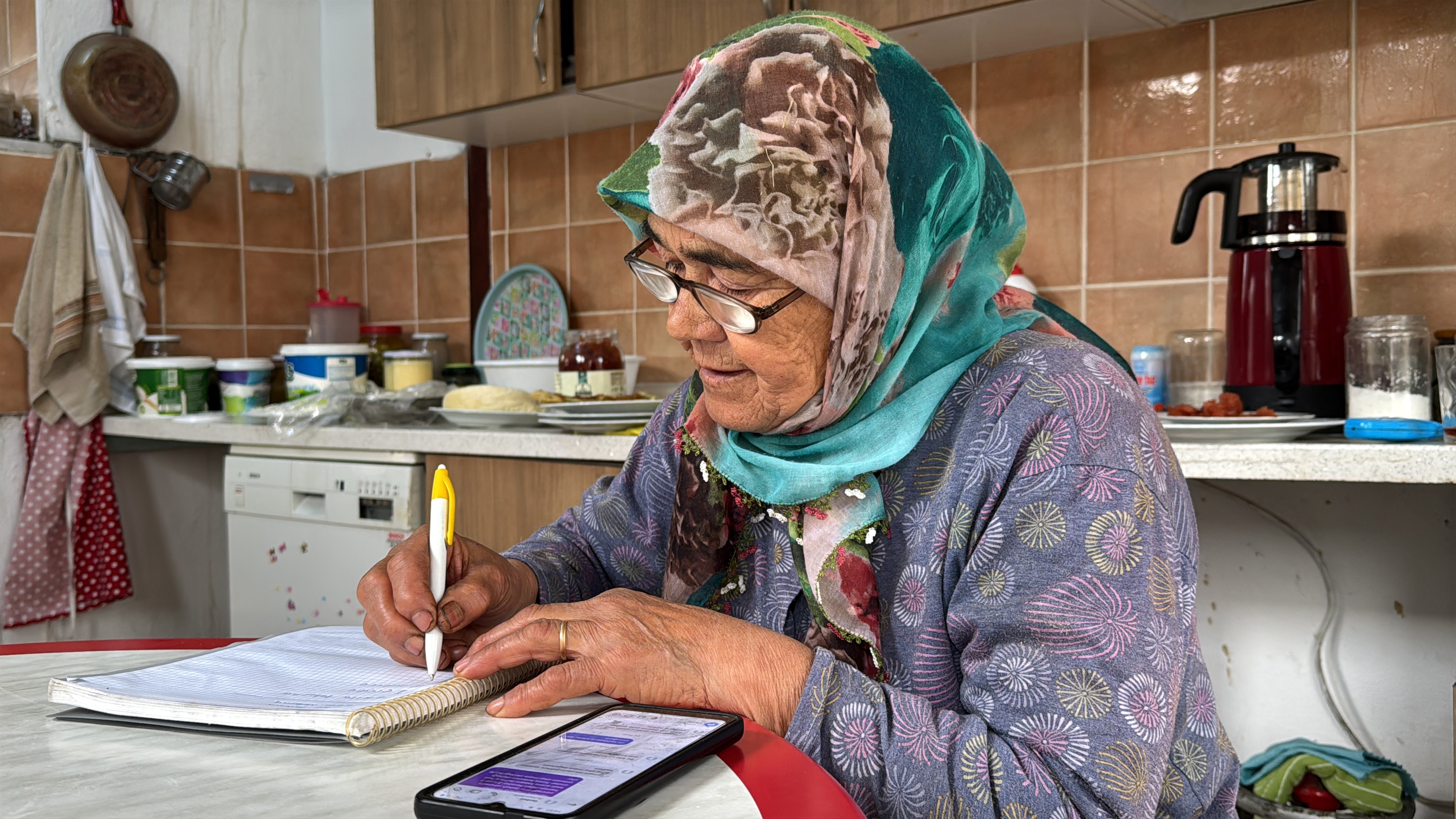 Günay Teyze Gençlere Ilham Oluyor (6)