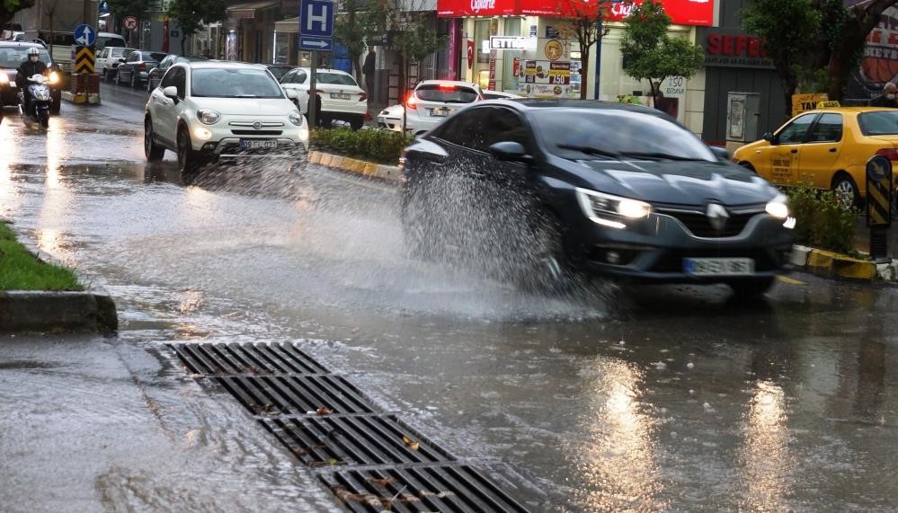 Meteorolojiden Aydın’a Sarı Kodlu Uyarı (5)