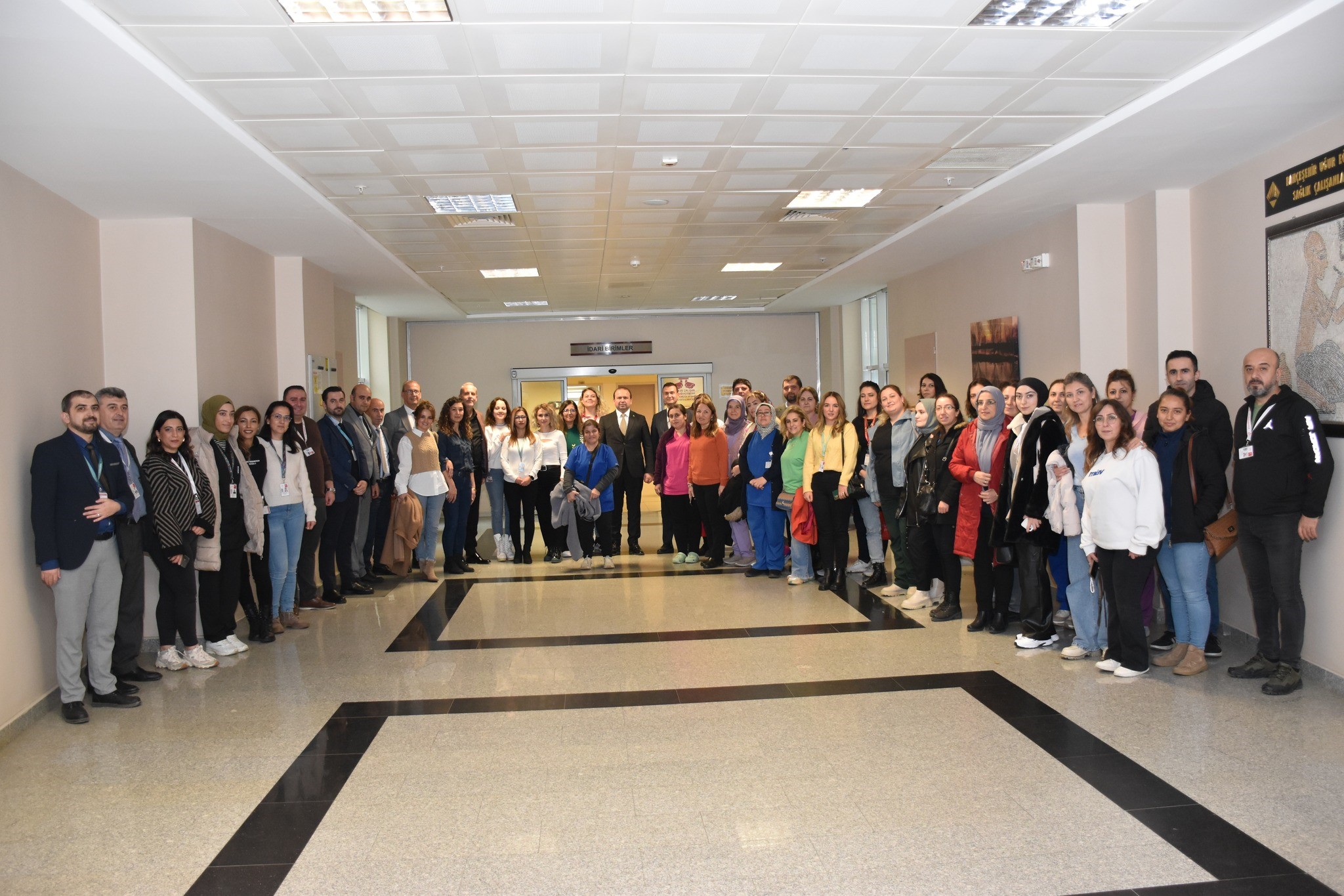 Müdür Şenkul, Nazilli'de Sağlık Çalışanlarıyla Bir Araya Geldi (4)