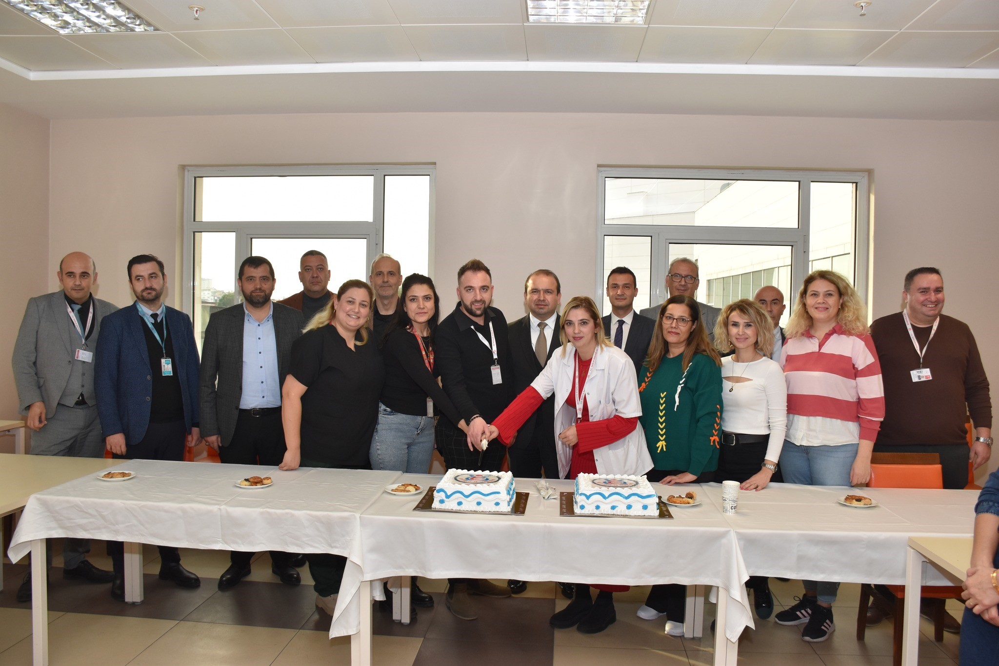 Müdür Şenkul, Nazilli'de Sağlık Çalışanlarıyla Bir Araya Geldi (5)