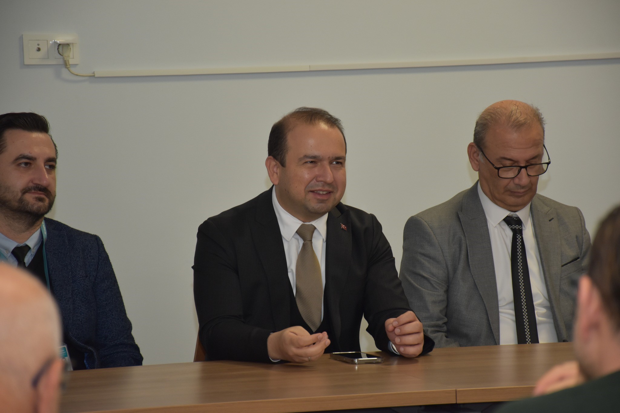 Müdür Şenkul, Nazilli'de Sağlık Çalışanlarıyla Bir Araya Geldi (6)