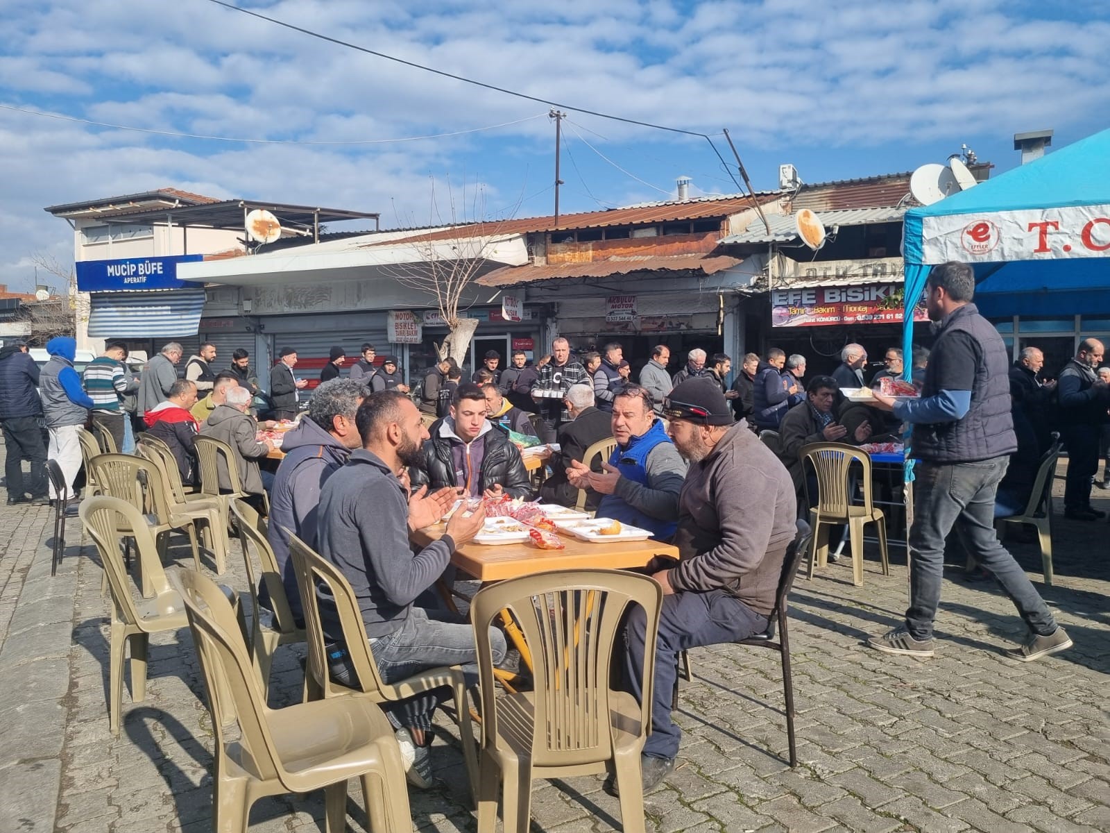 Aydın Sanayi Esnafı Geleneksel Hayır Yemeğini Gerçekleştirdi